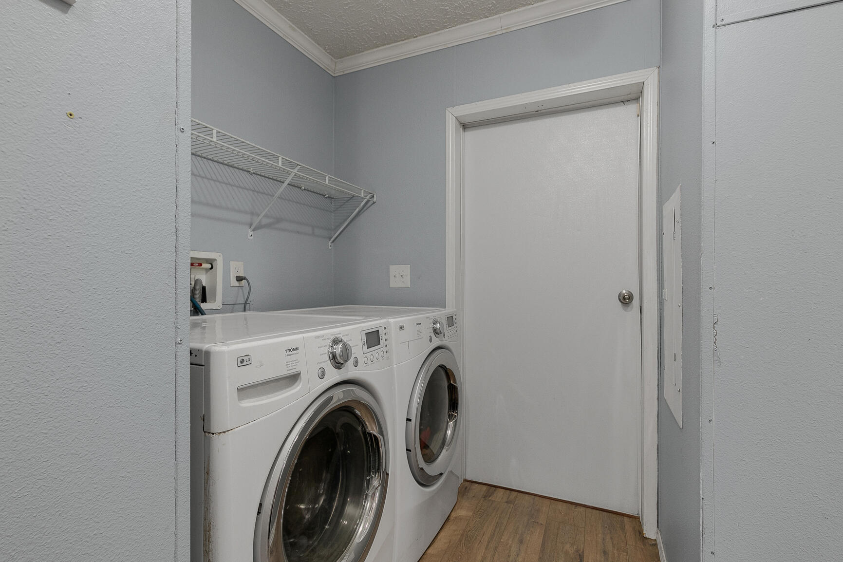 1590 Fisk Road Property Photo 29