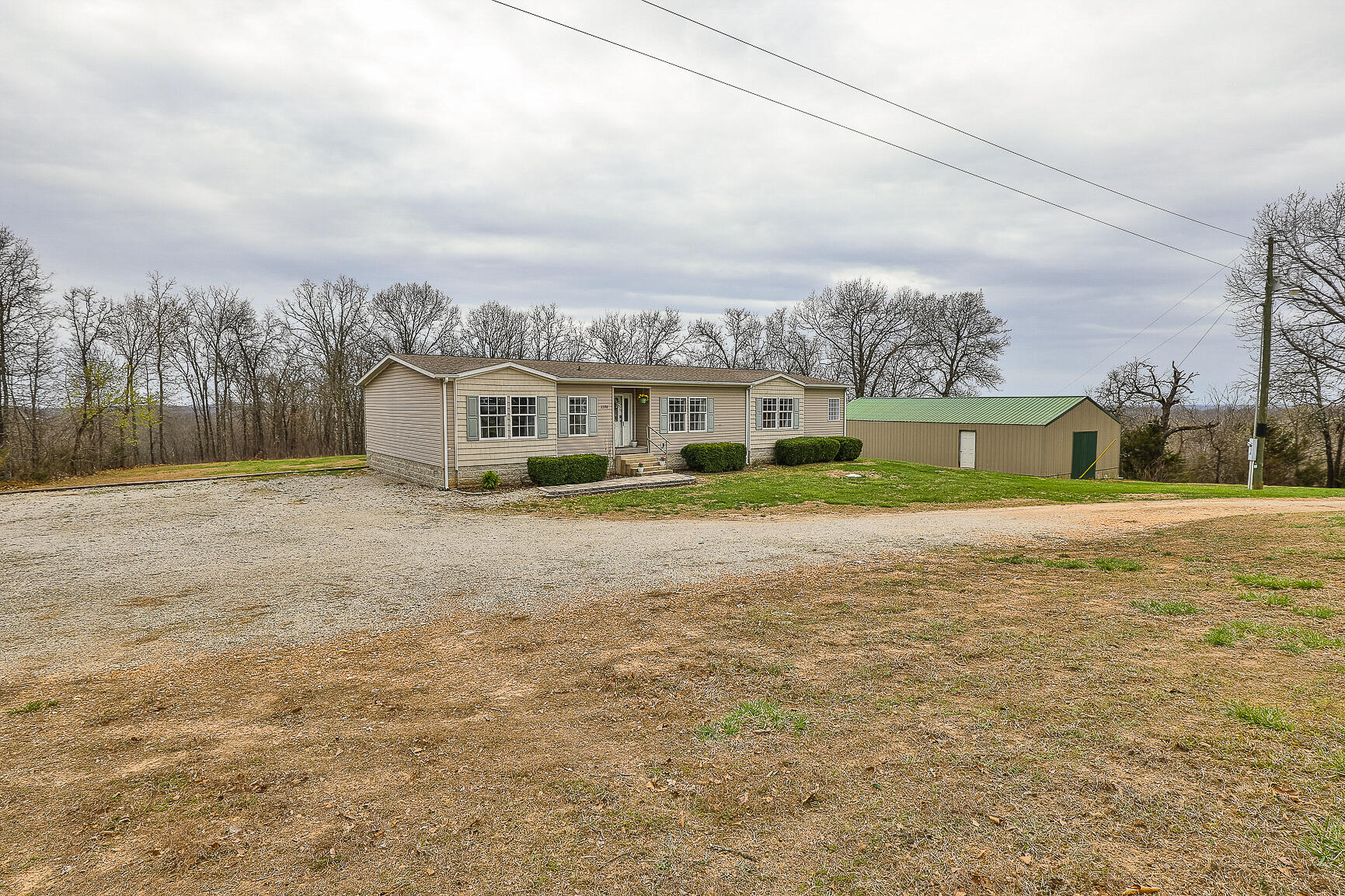 1590 Fisk Road Property Photo 32