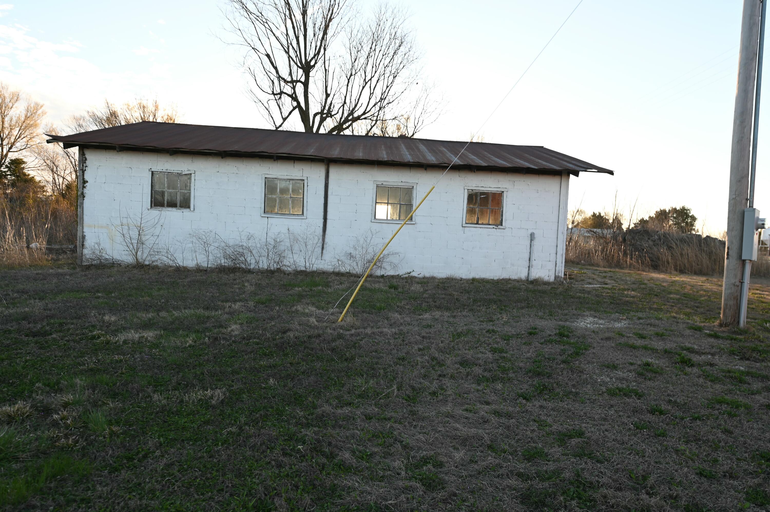 16262 Hwy 96 Property Photo 21