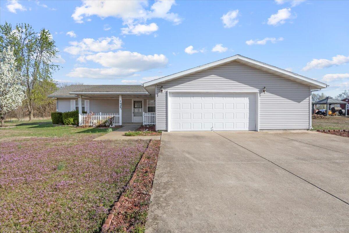 1427 Hazelwood Drive Property Photo