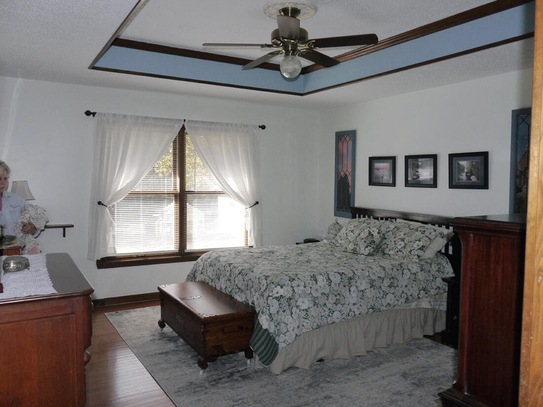 1204 West Northwood Street Property Photo 11