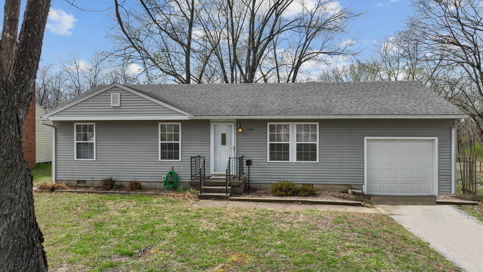 1008 South Elizabeth Street Property Photo