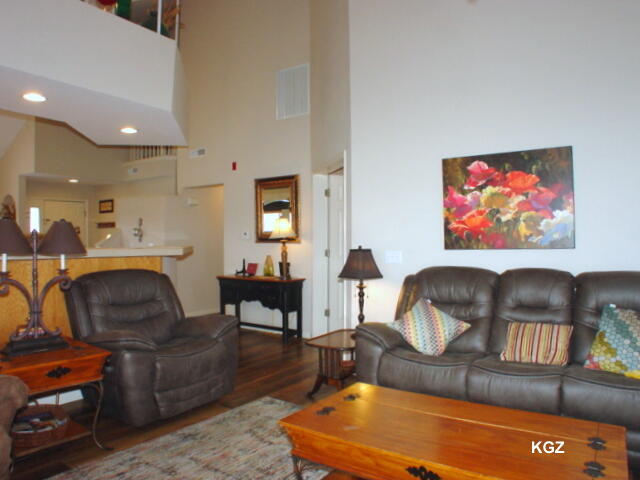 200 Glory Road Property Photo 6