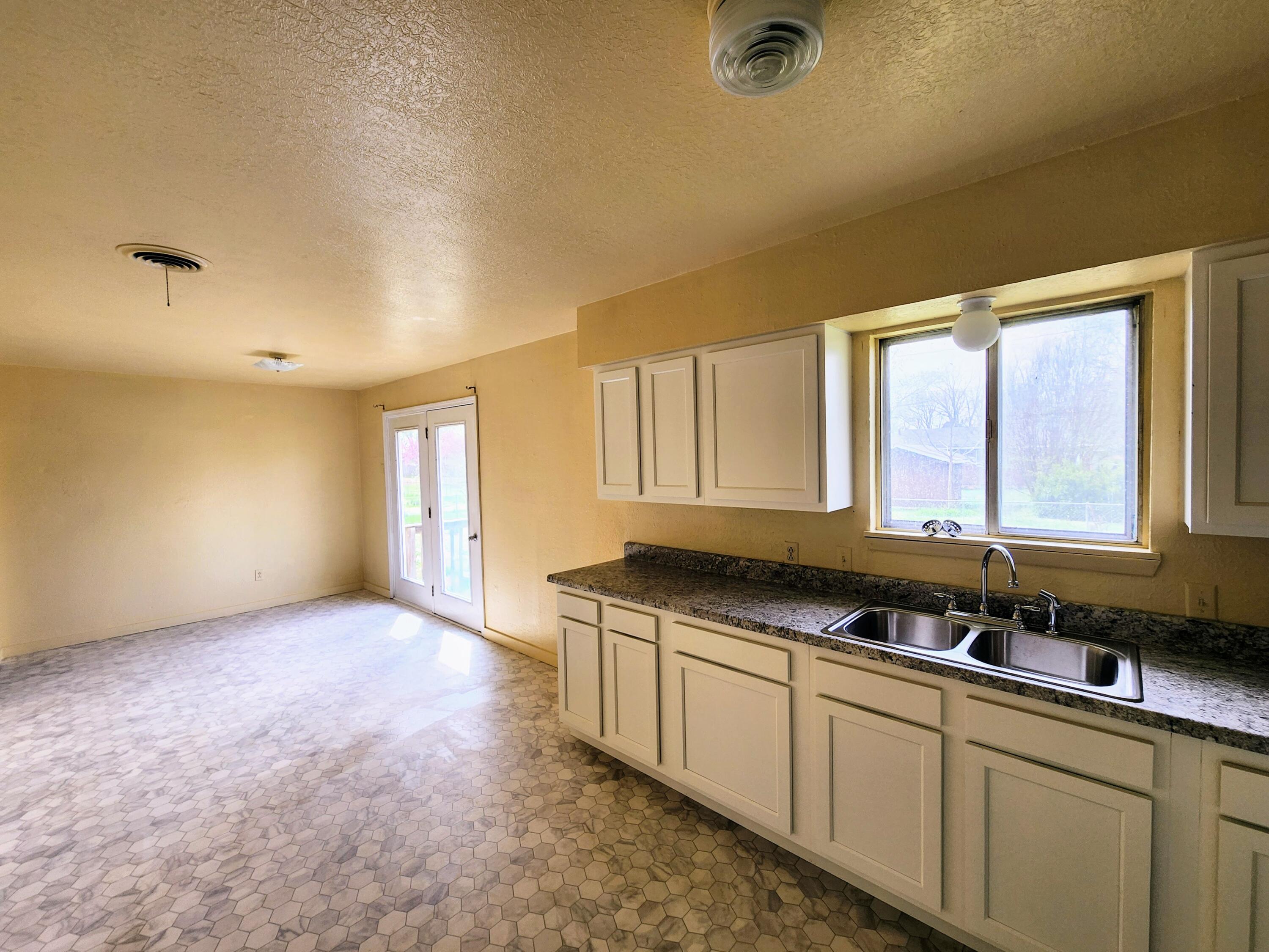 1814 Hull Street Property Photo 9
