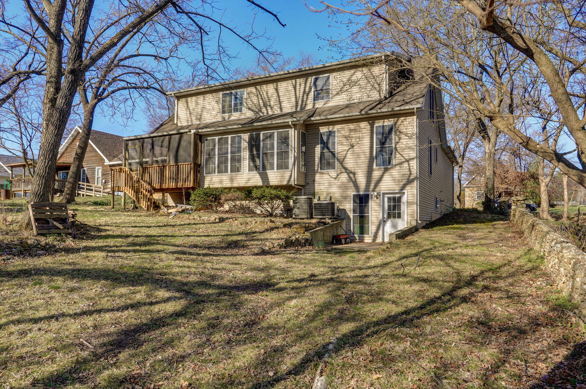 104 Allen Street Property Photo 32