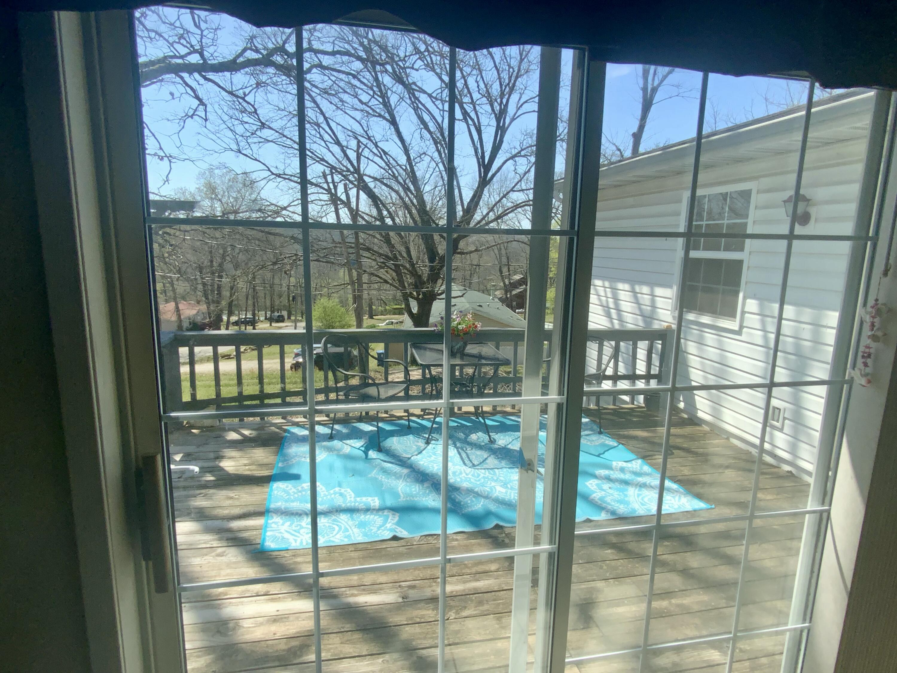 195 Redbud Avenue Property Photo 5