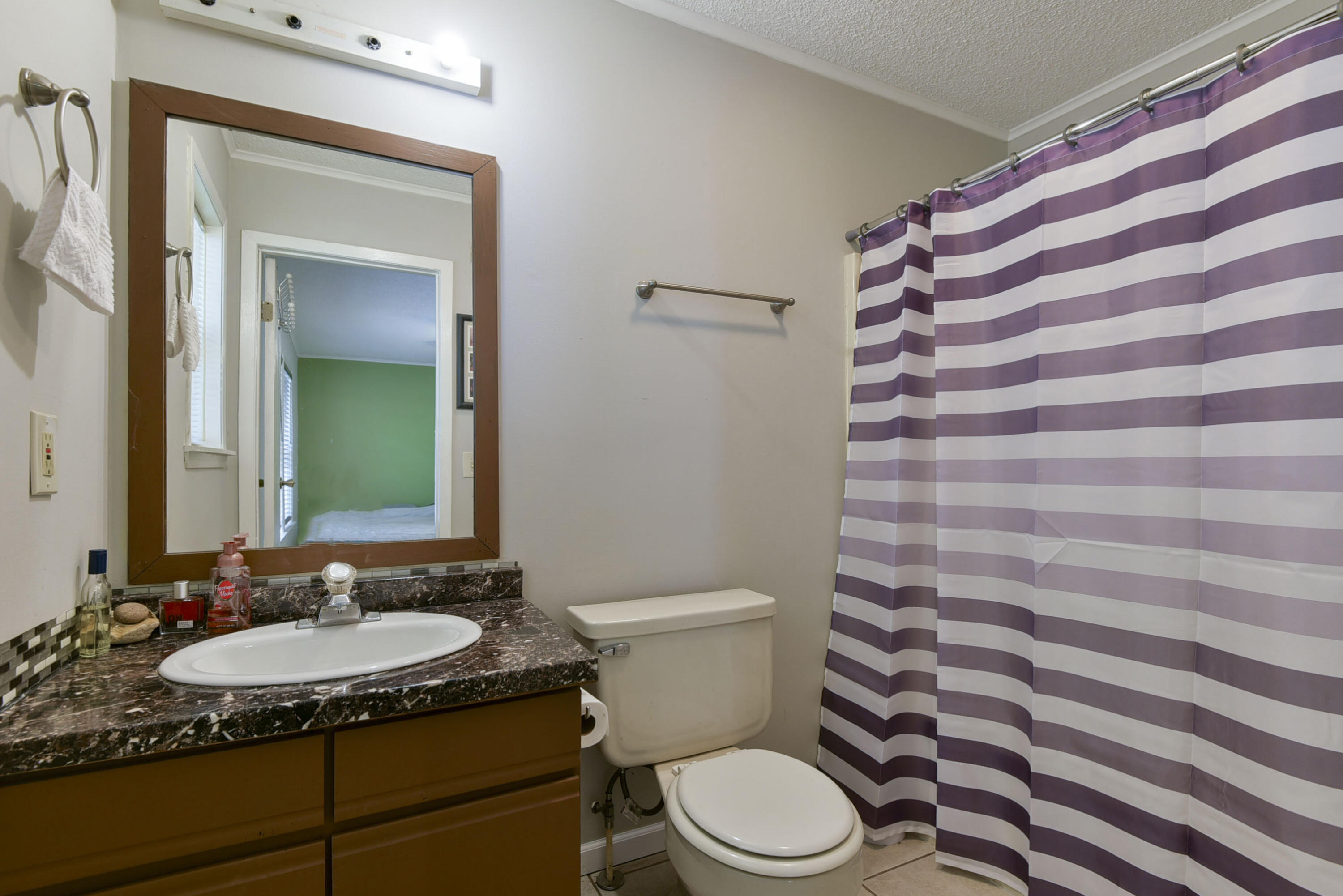 195 Redbud Avenue Property Photo 18