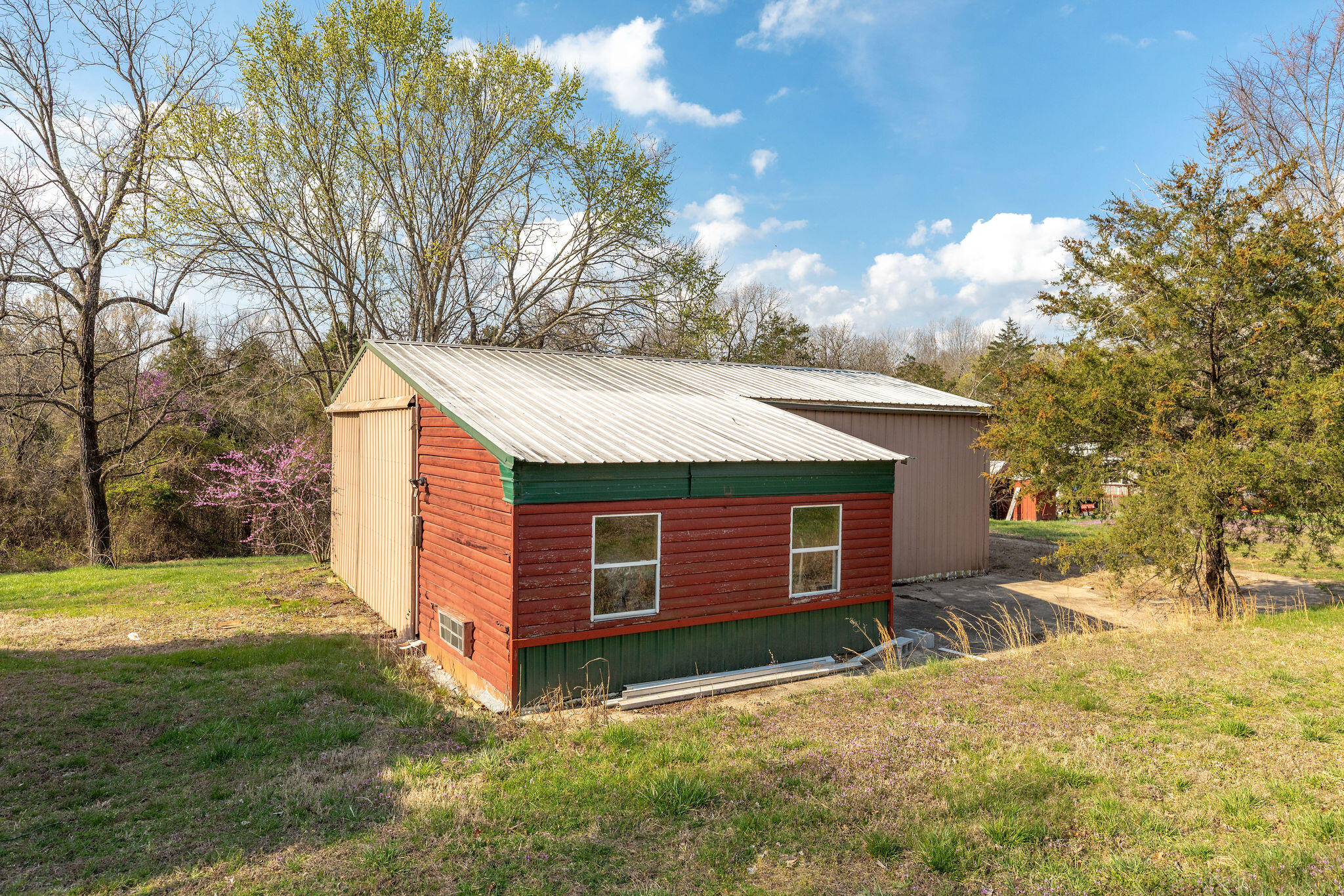 3160 Highway 160 Property Photo 3