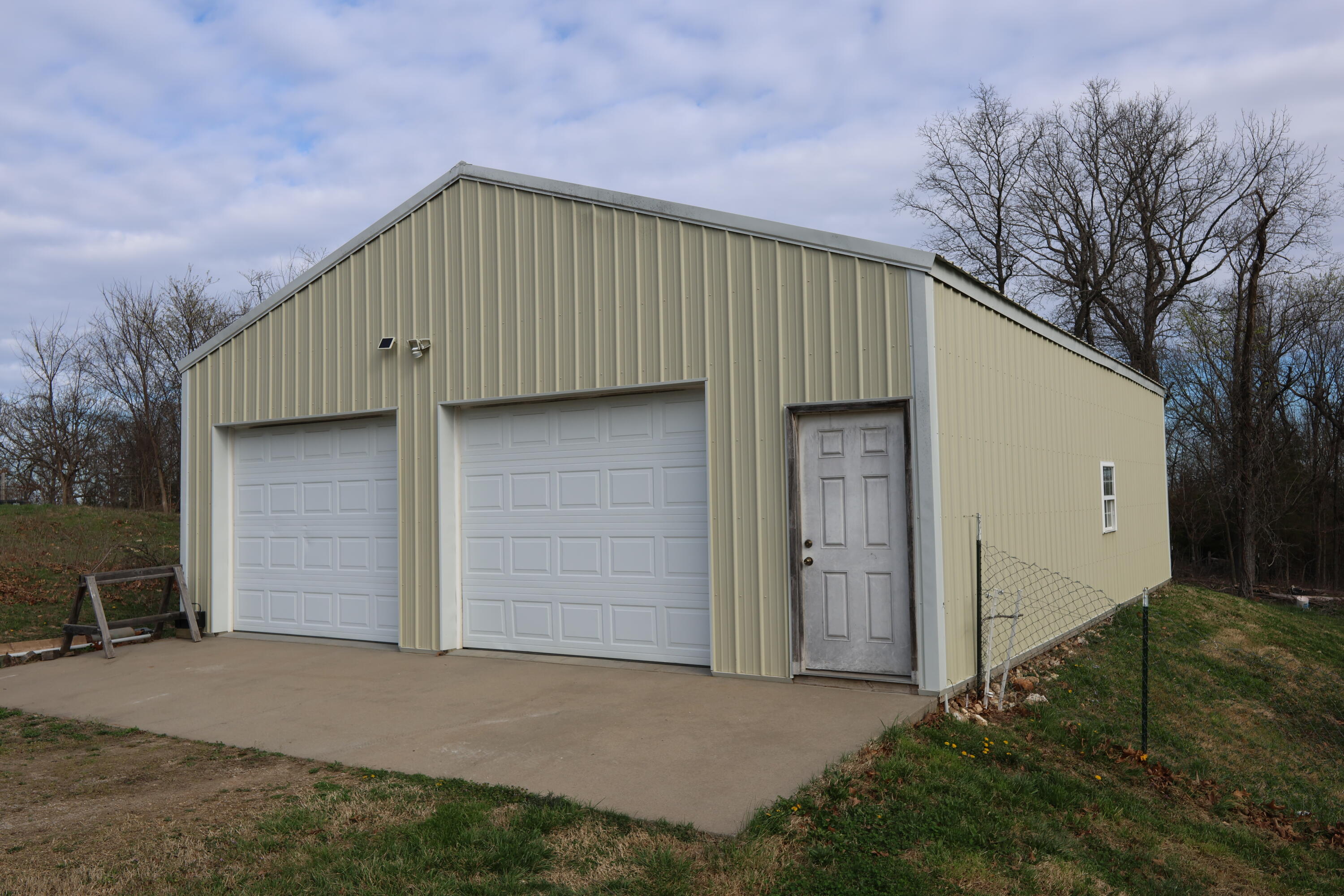 1348 Black Horse Road Property Photo 4