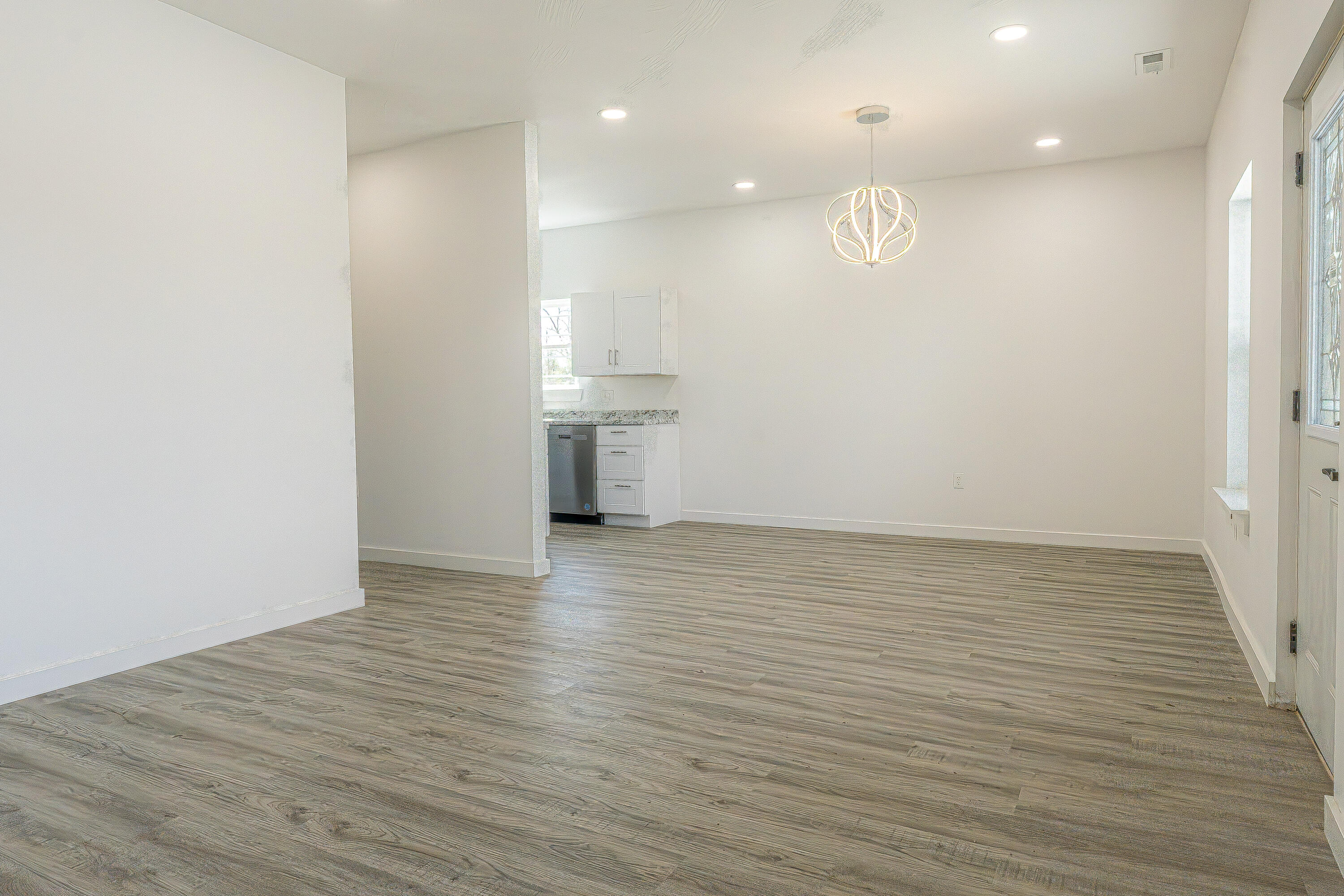 7029 Cliff Drive Property Photo 12