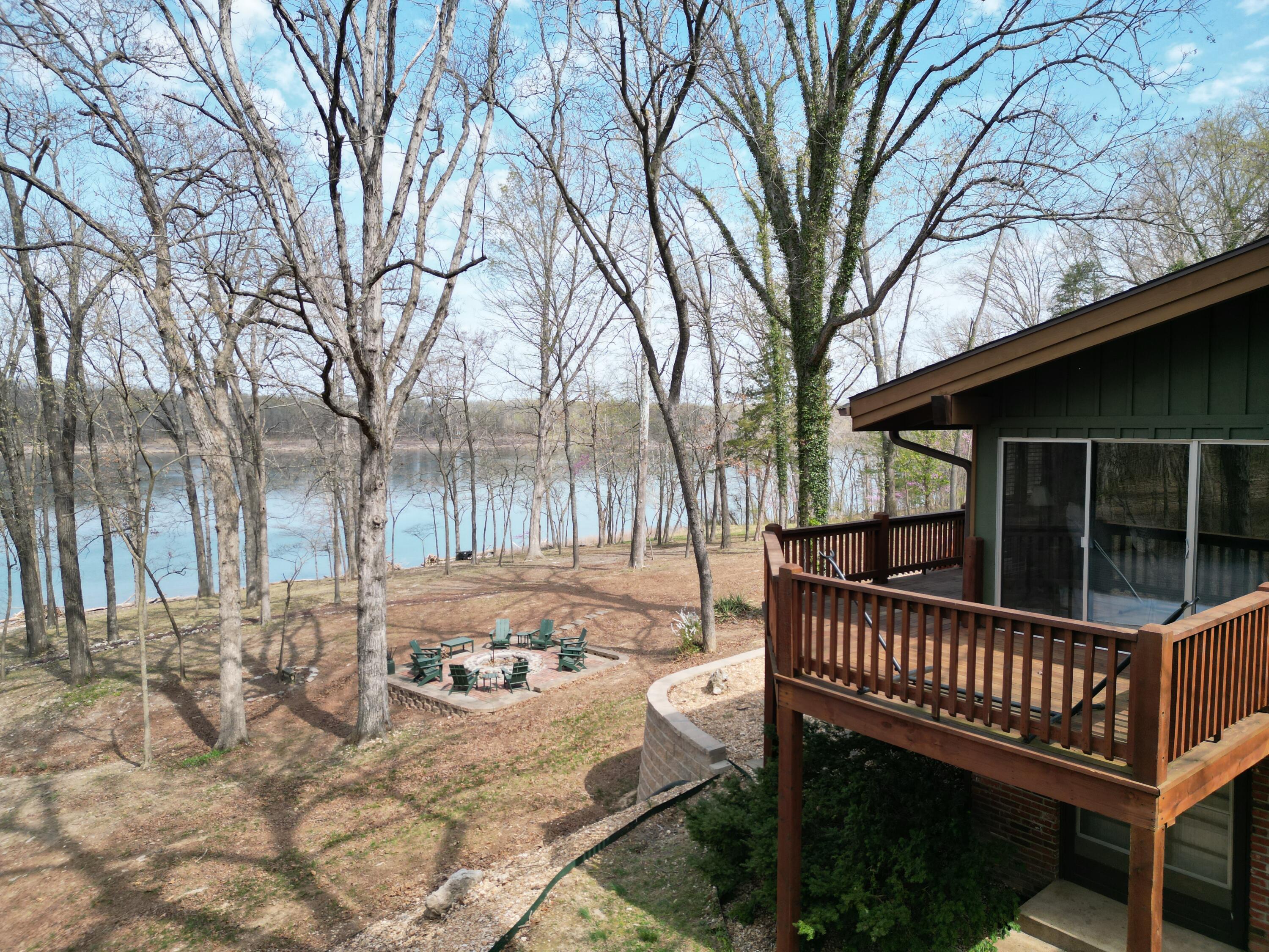 24275 Green Shores Drive Property Photo 6