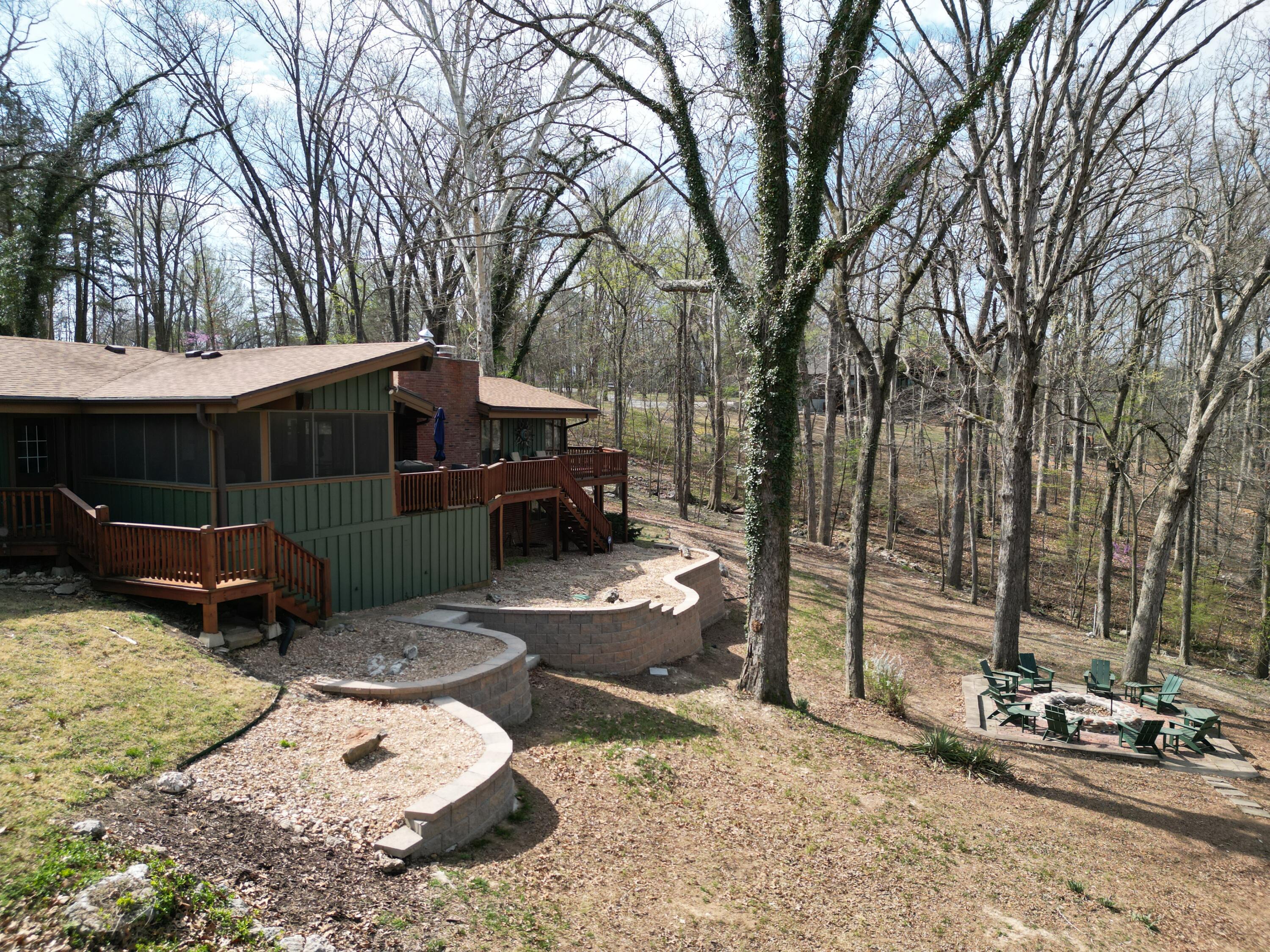 24275 Green Shores Drive Property Photo 11