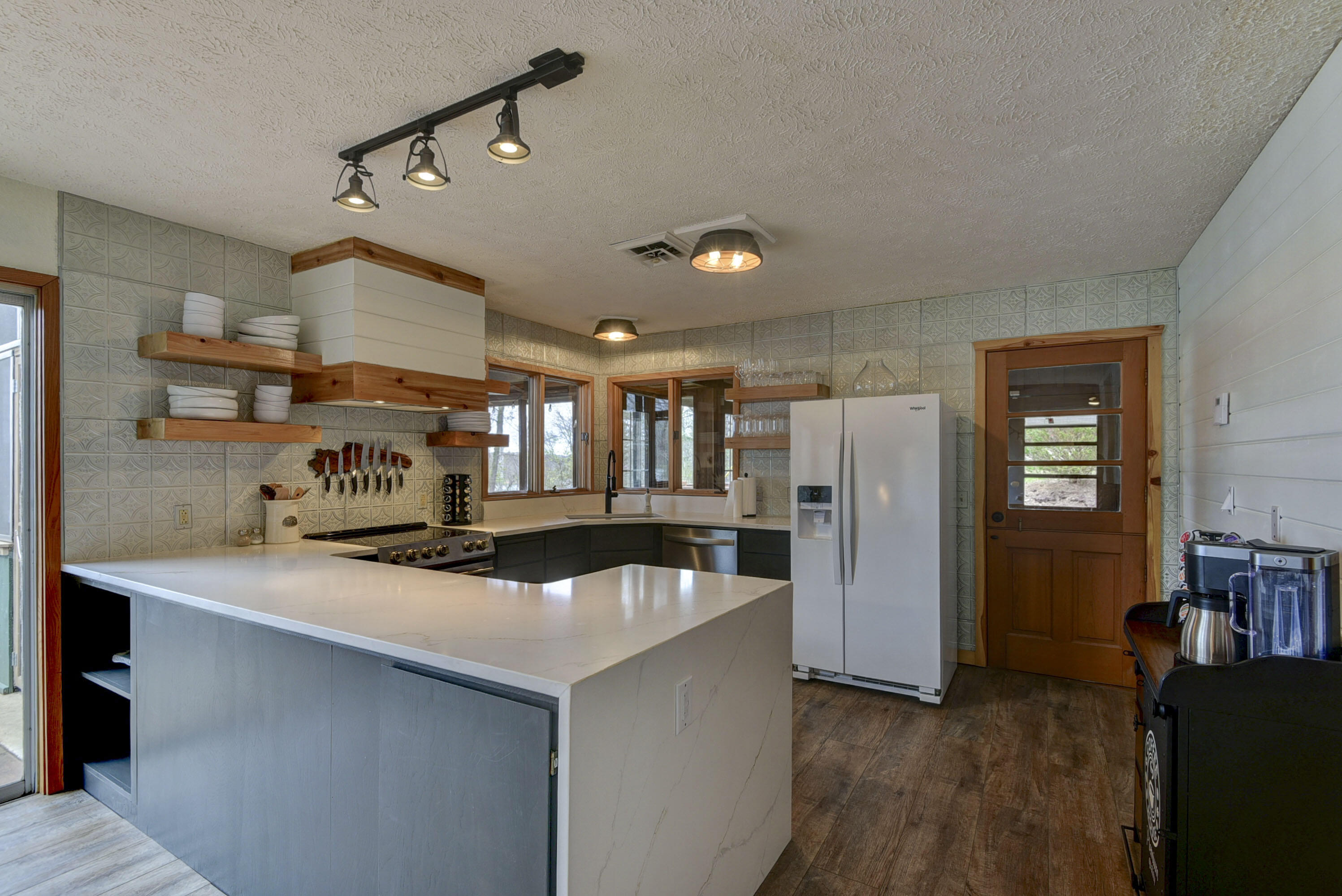 24275 Green Shores Drive Property Photo 20