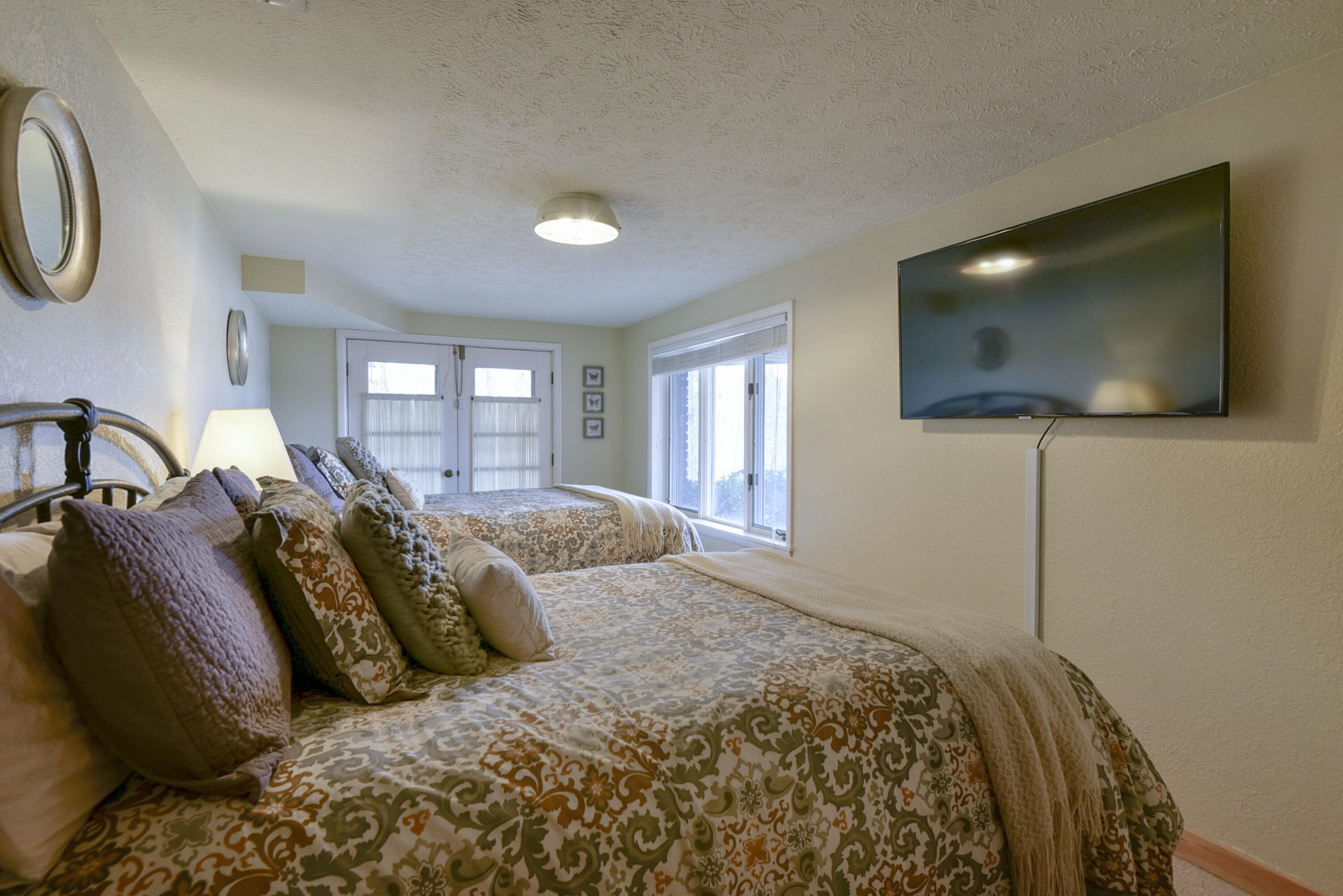24275 Green Shores Drive Property Photo 44