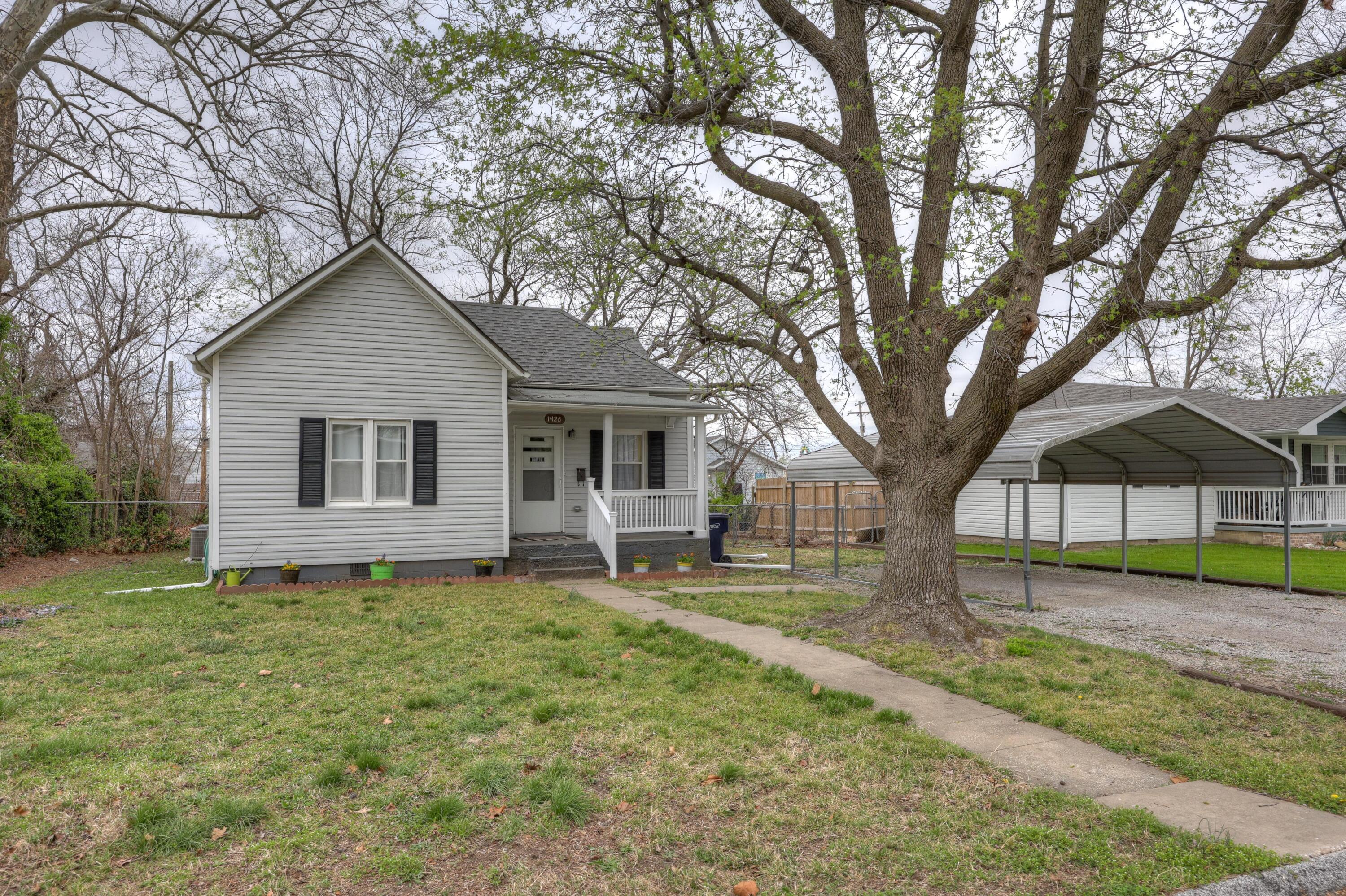 1426 South Jefferson Street Property Photo
