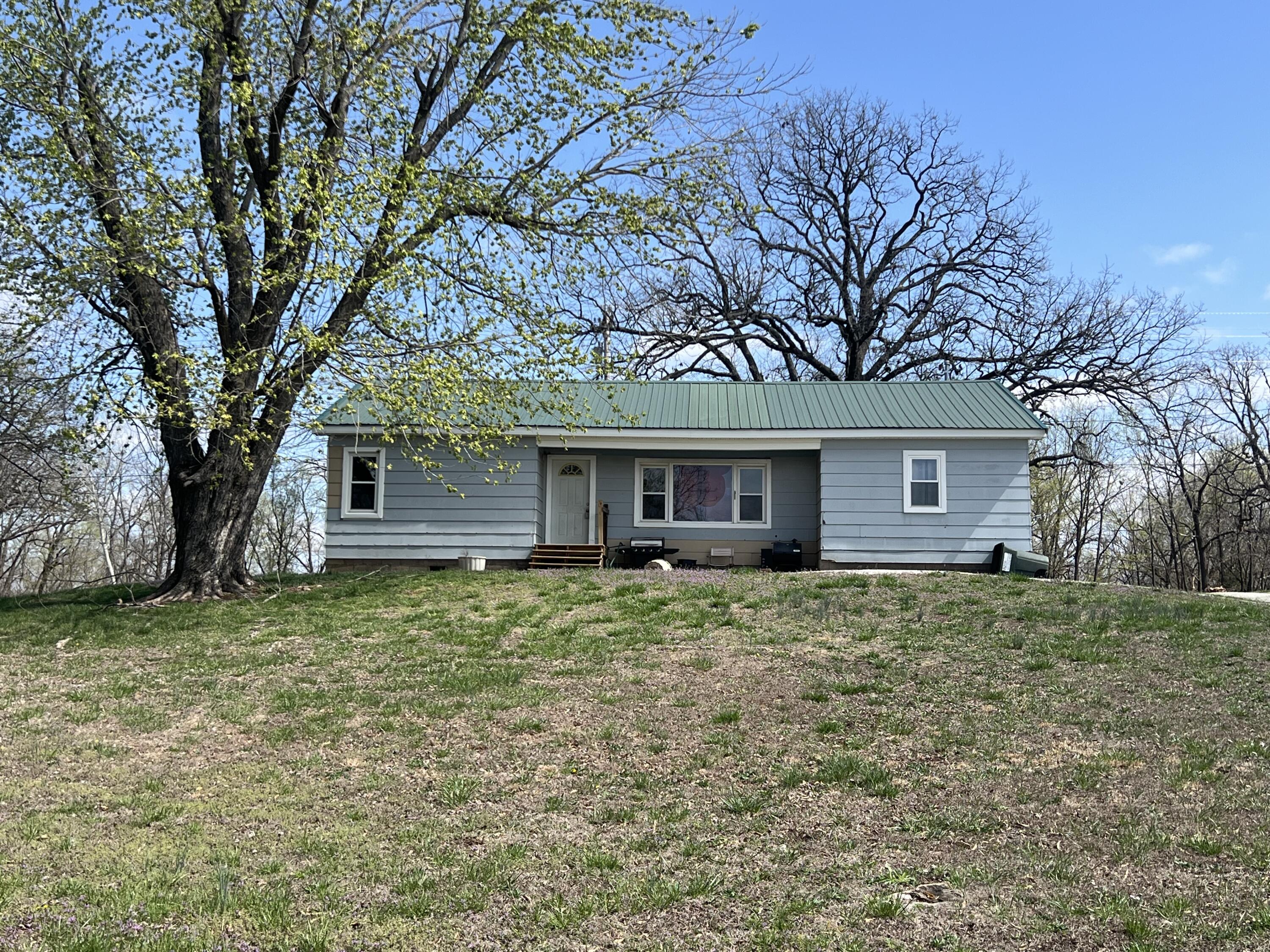 464 State Rte H Property Photo