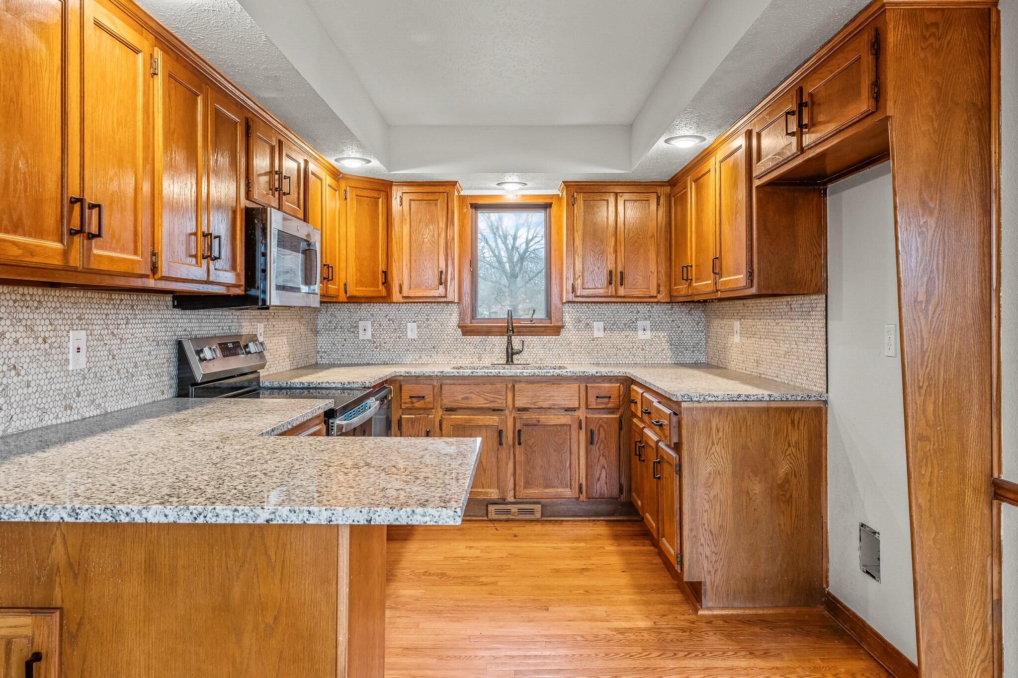 2145 South Todd Avenue Property Photo 11