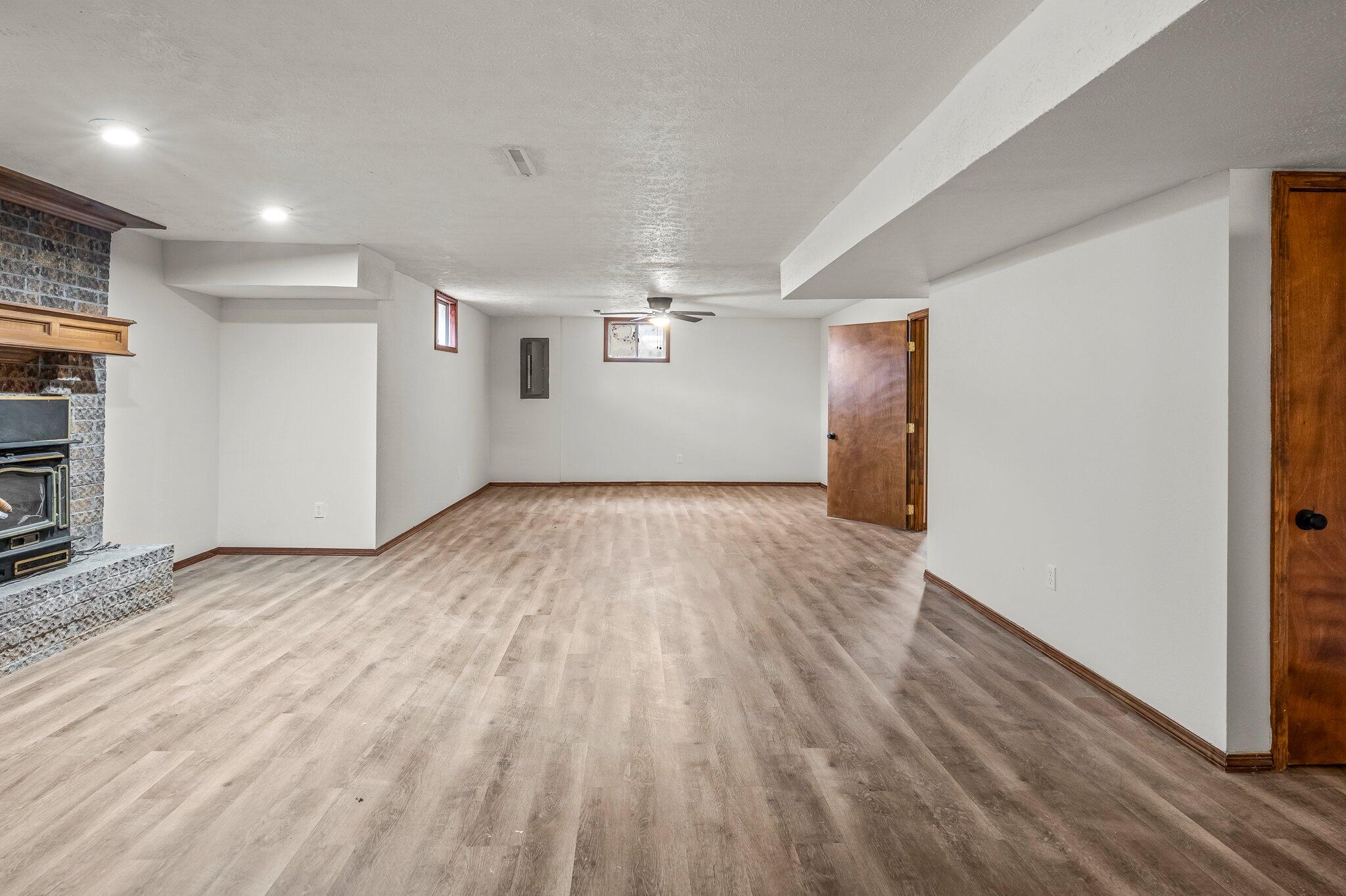 2145 South Todd Avenue Property Photo 27