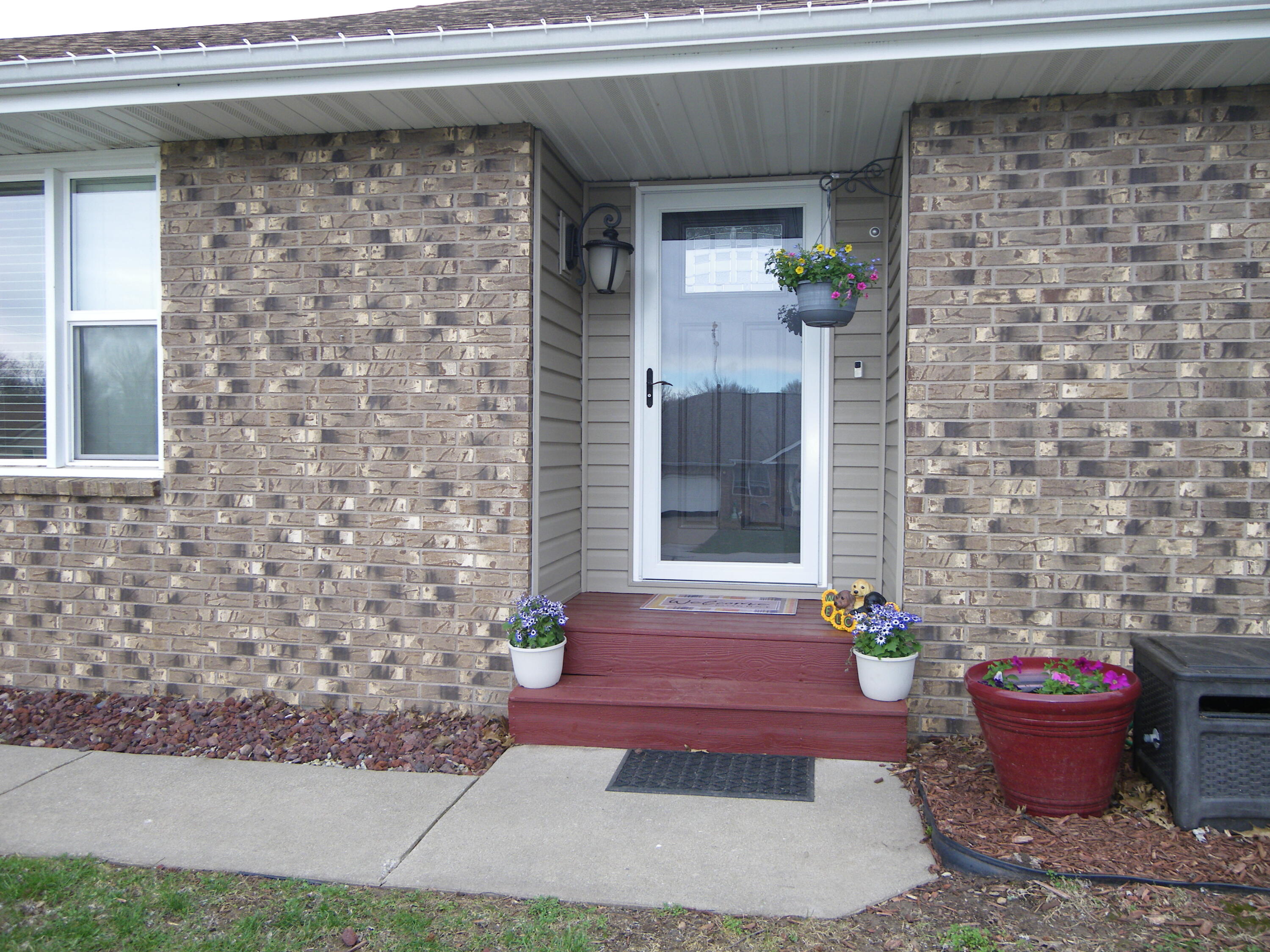 1300 East Rainey Street Property Photo 6