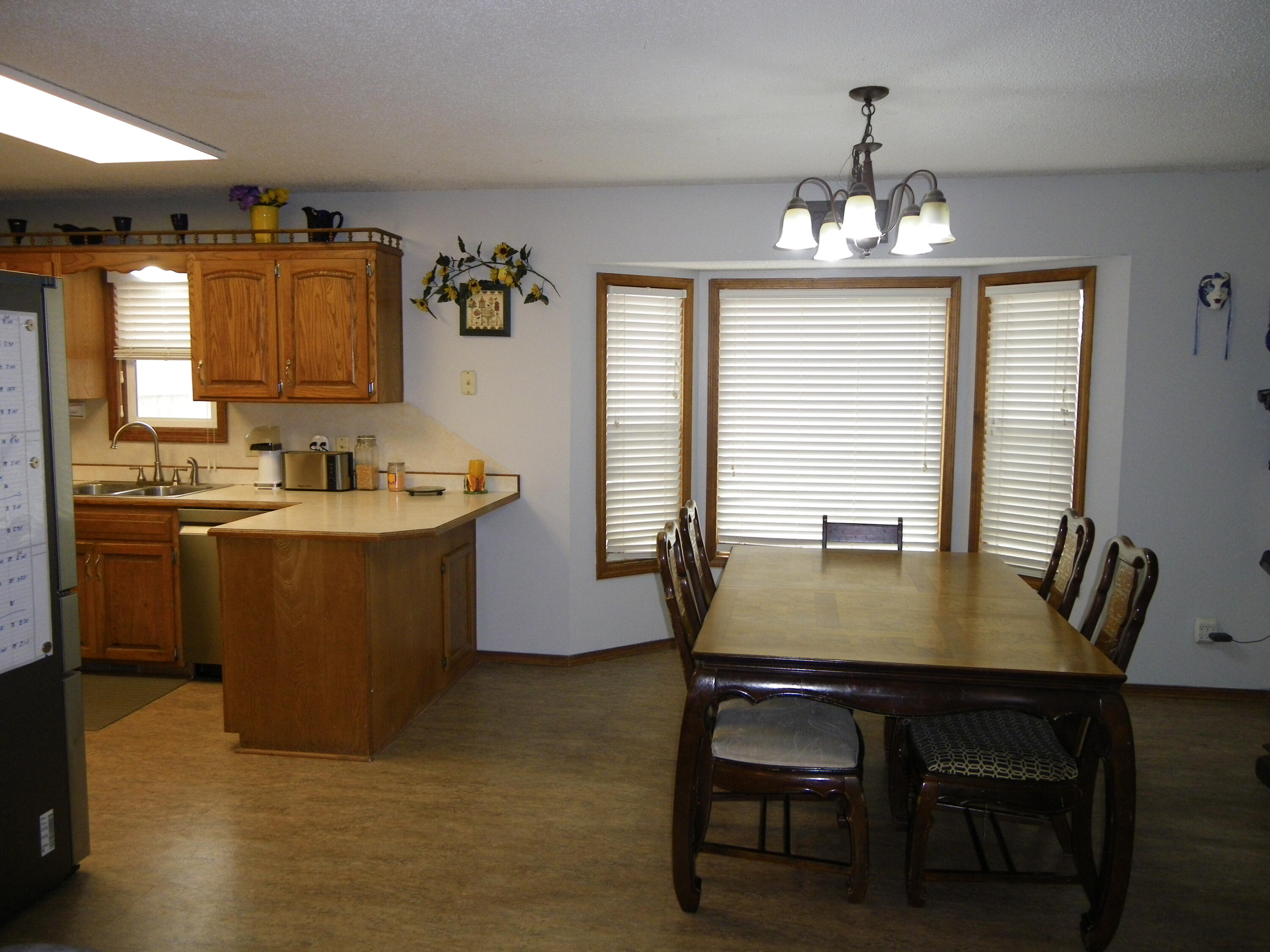 1300 East Rainey Street Property Photo 11