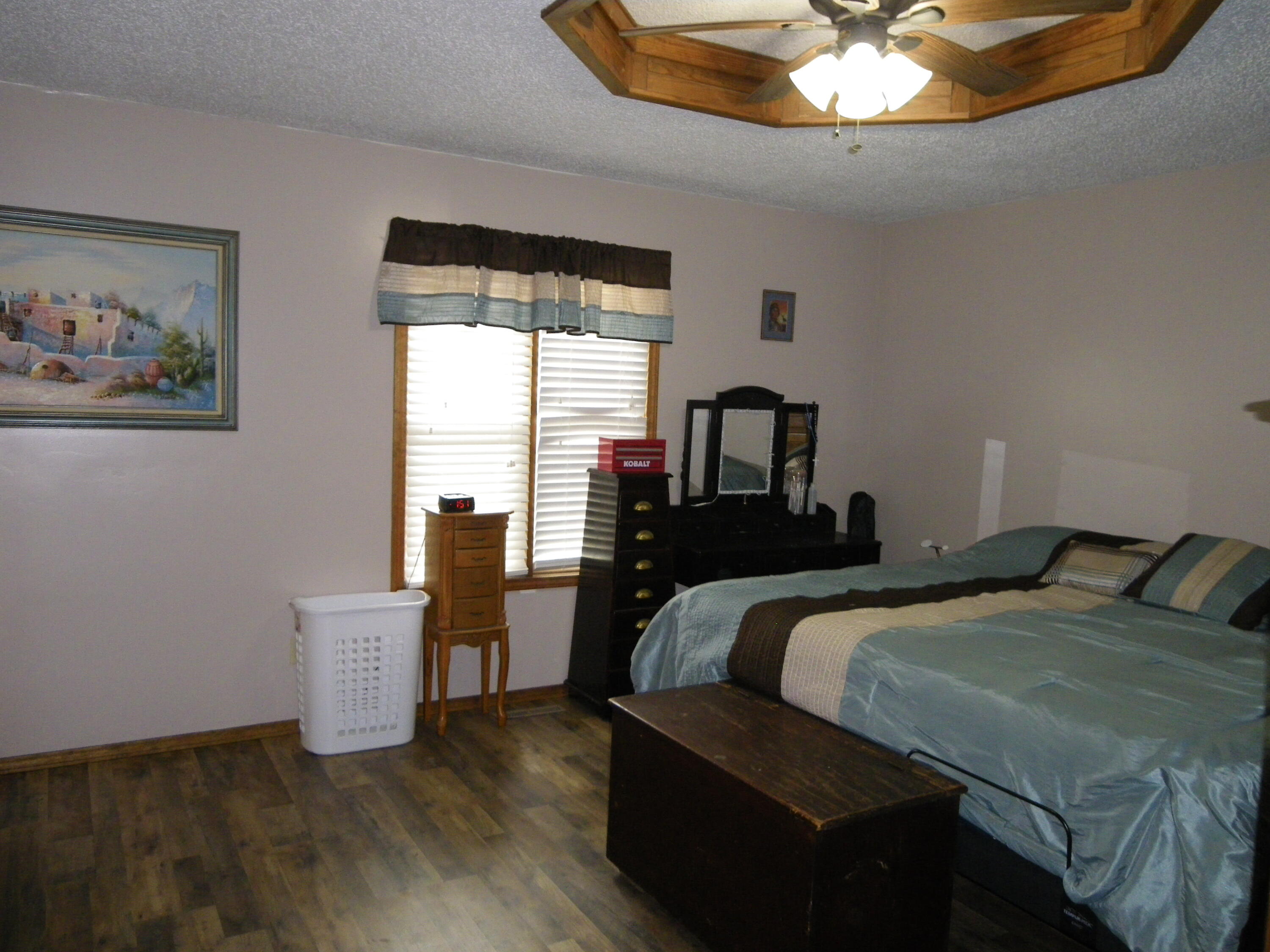 1300 East Rainey Street Property Photo 18