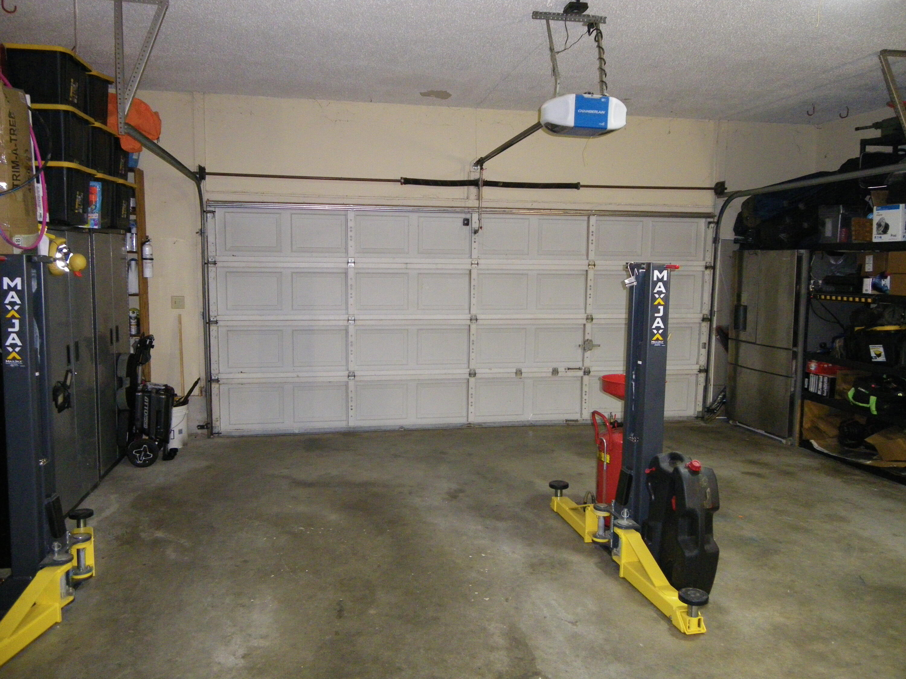 1300 East Rainey Street Property Photo 33