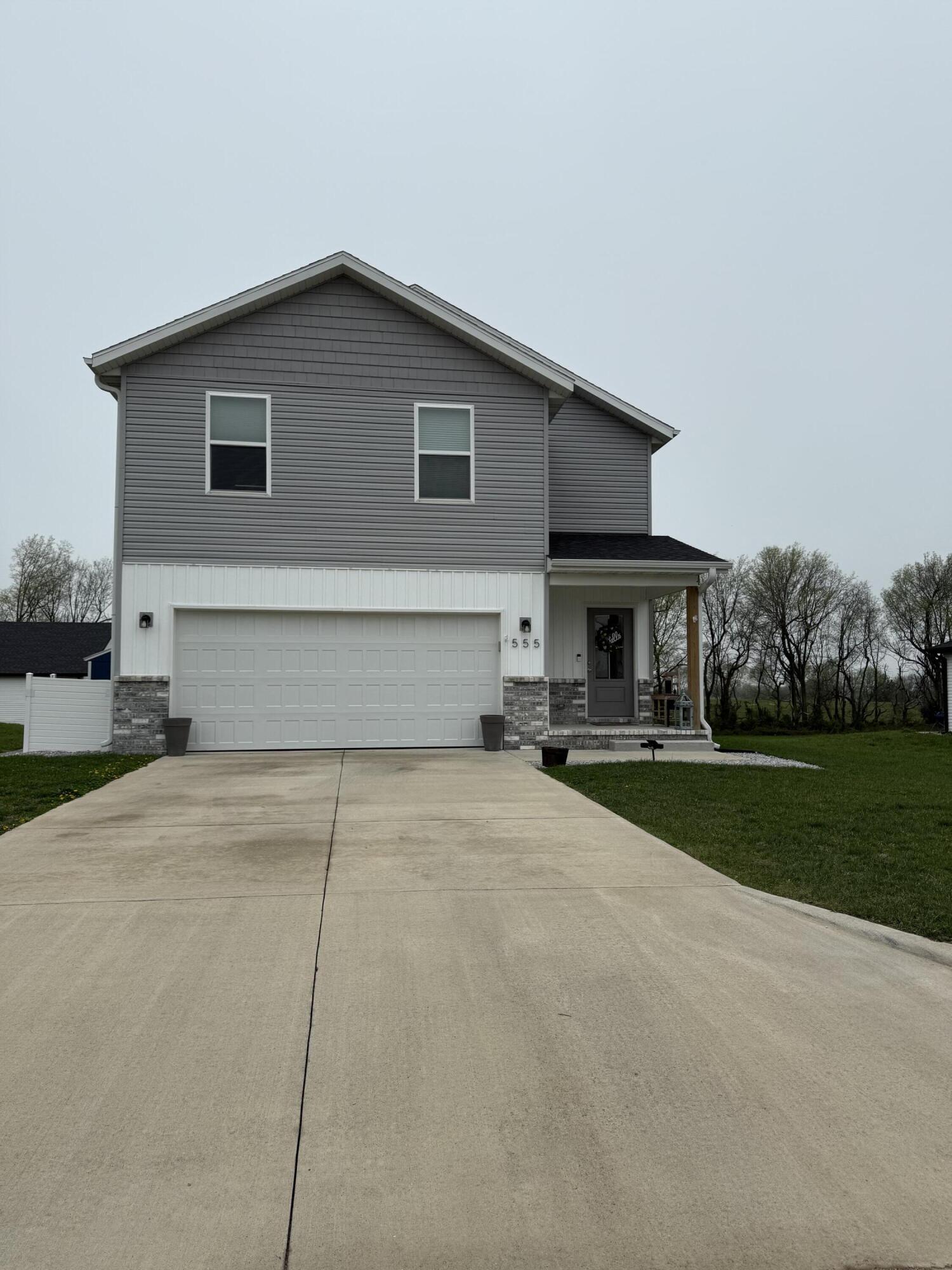 Birch Pointe Real Estate Listings Main Image