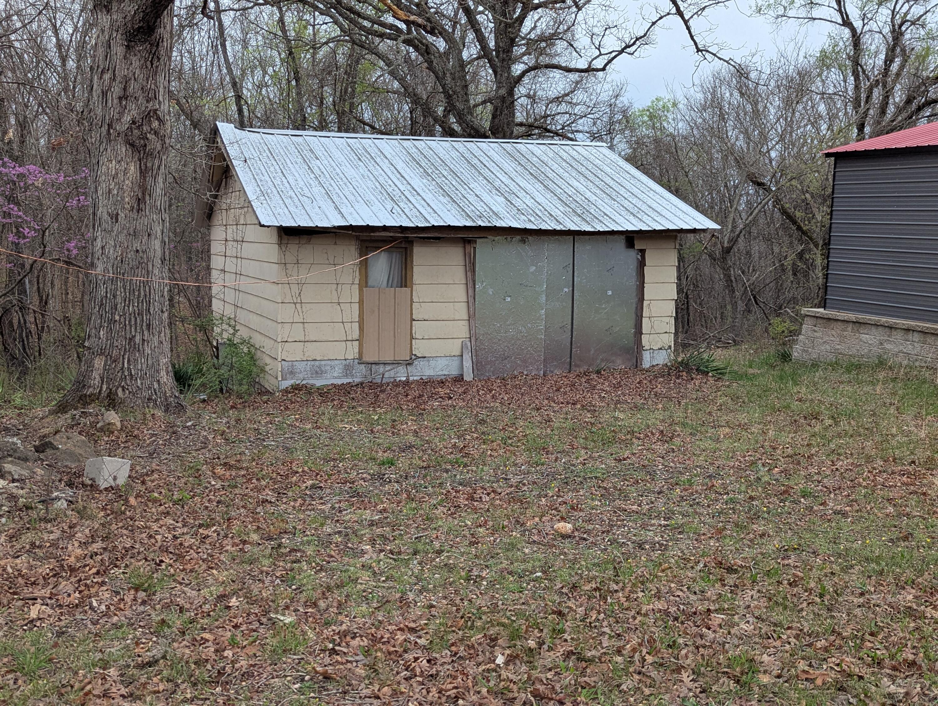 28050 County Road 316 Property Photo 28