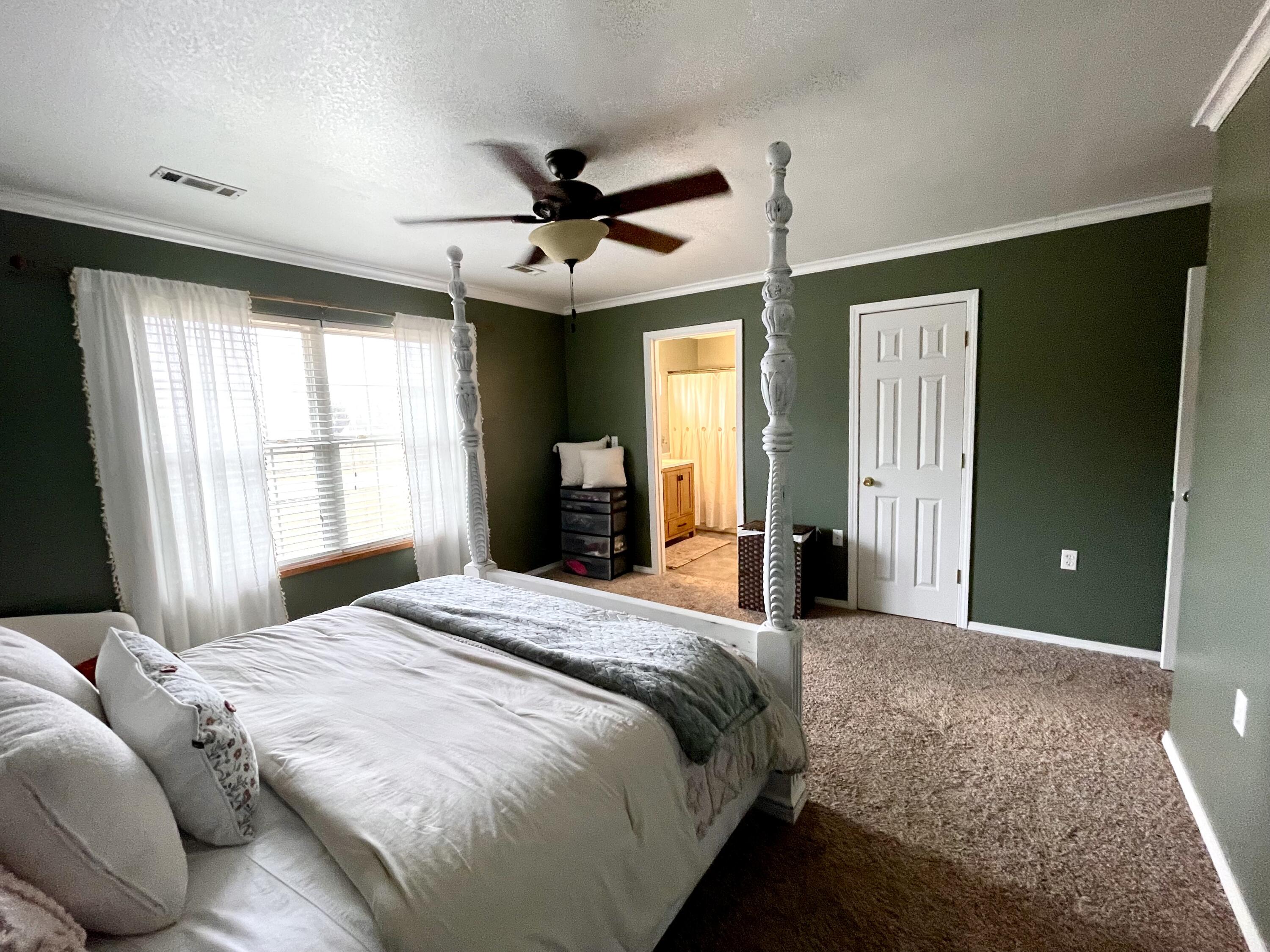 10743 Farm Road 2030 Property Photo 20