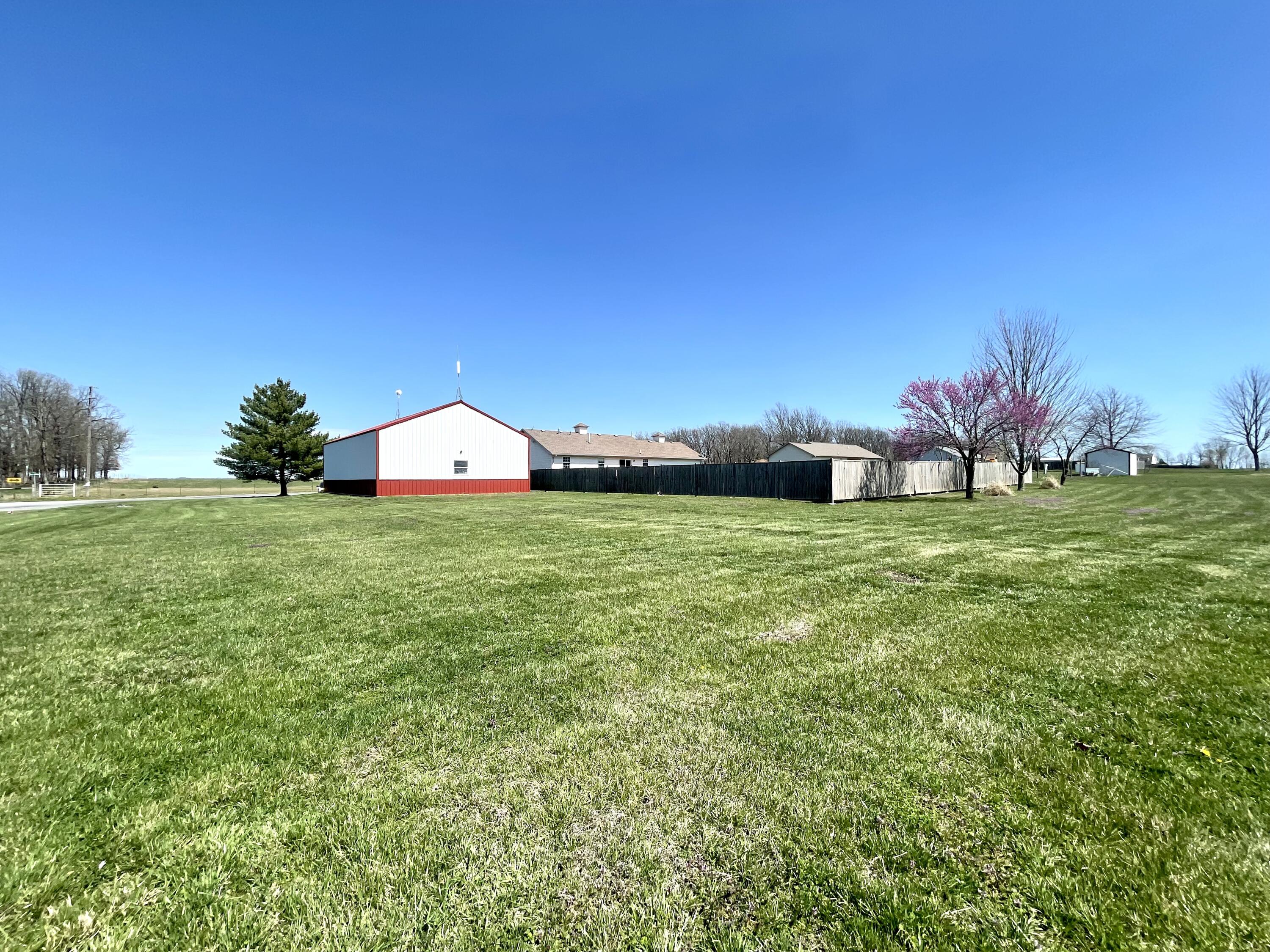 10743 Farm Road 2030 Property Photo 36