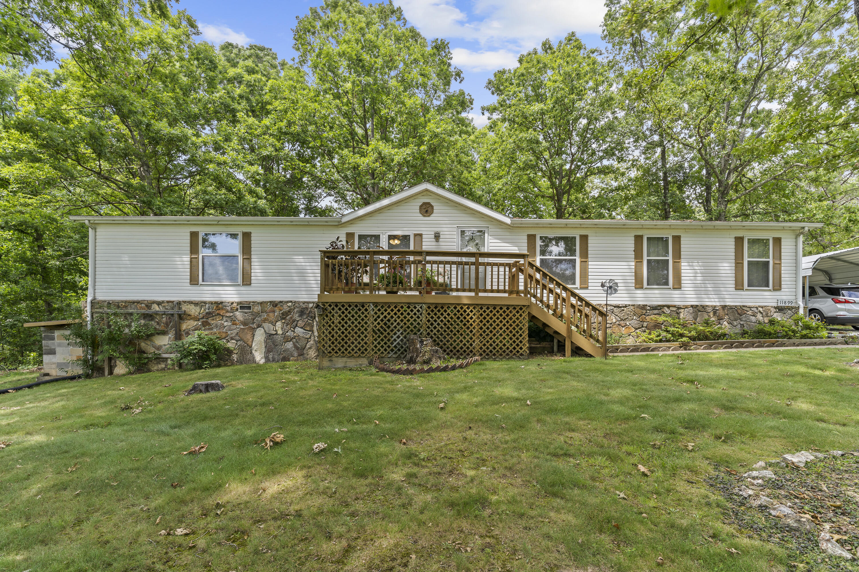 11899 Country Aire Lane Property Photo 1