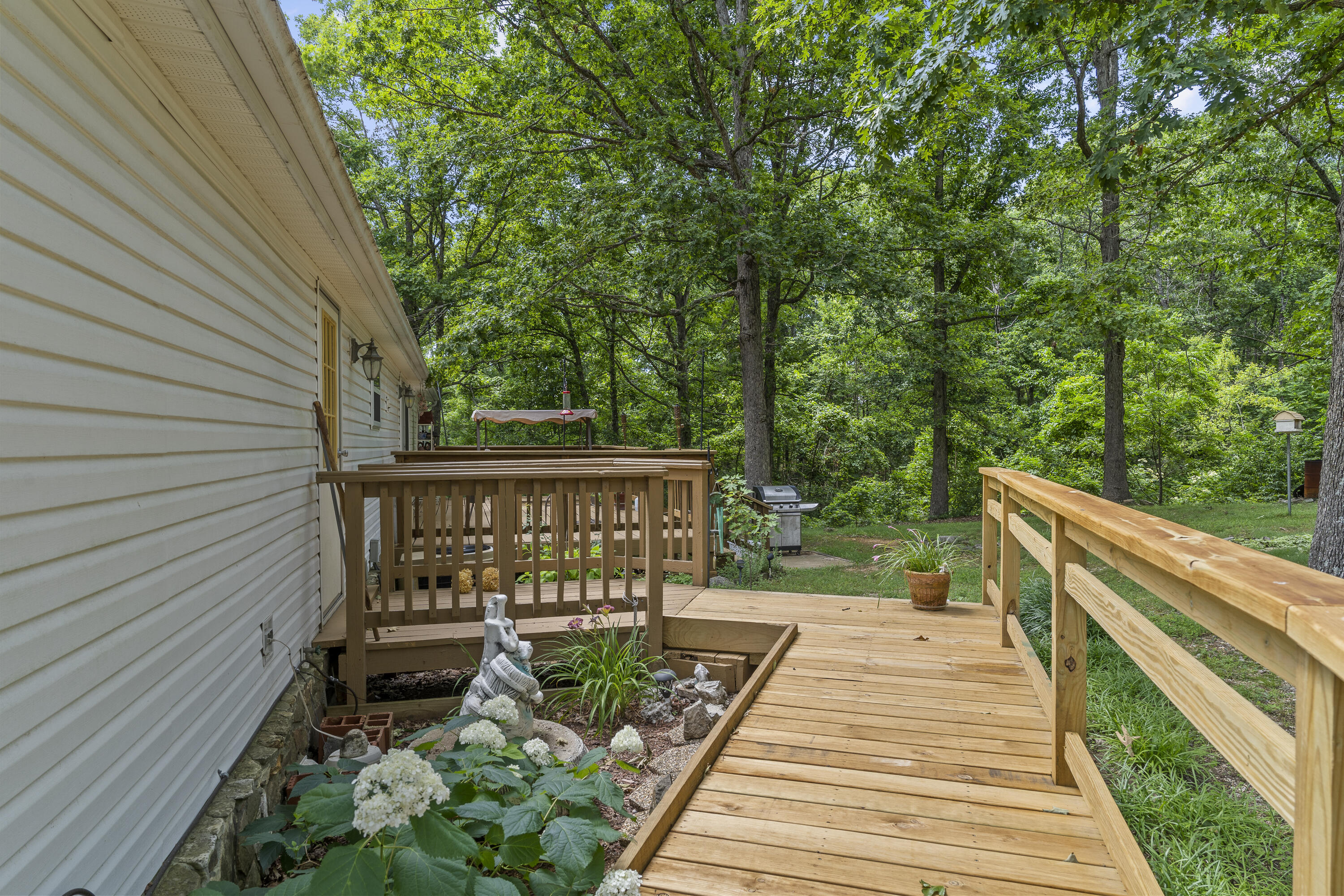 11899 Country Aire Lane Property Photo 34