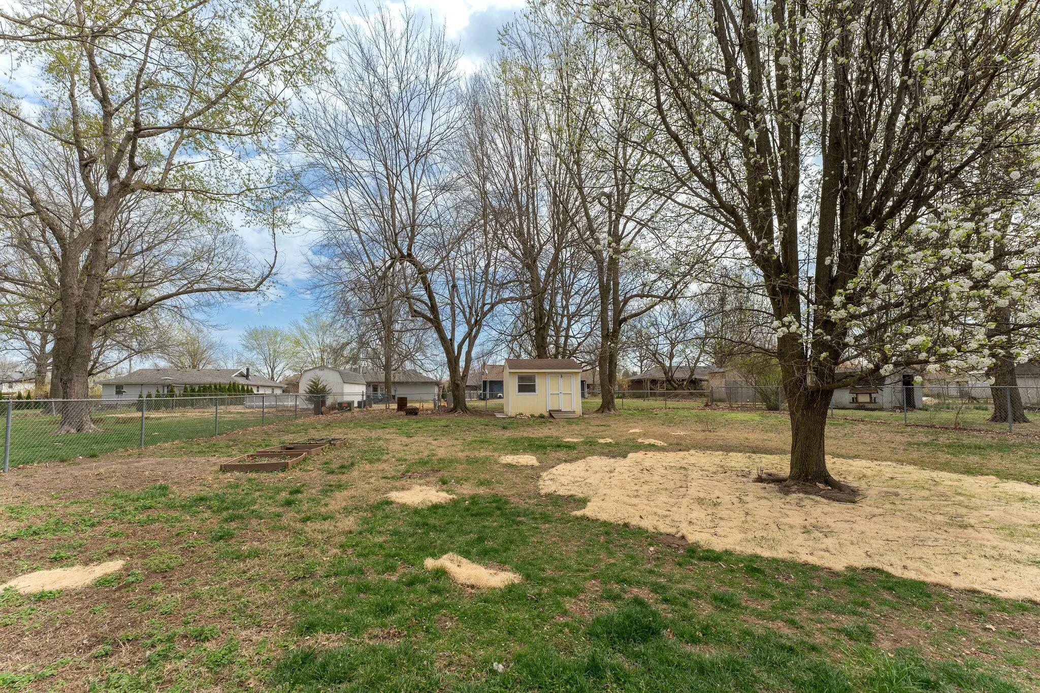 4440 South Ridgecrest Drive Property Photo 27