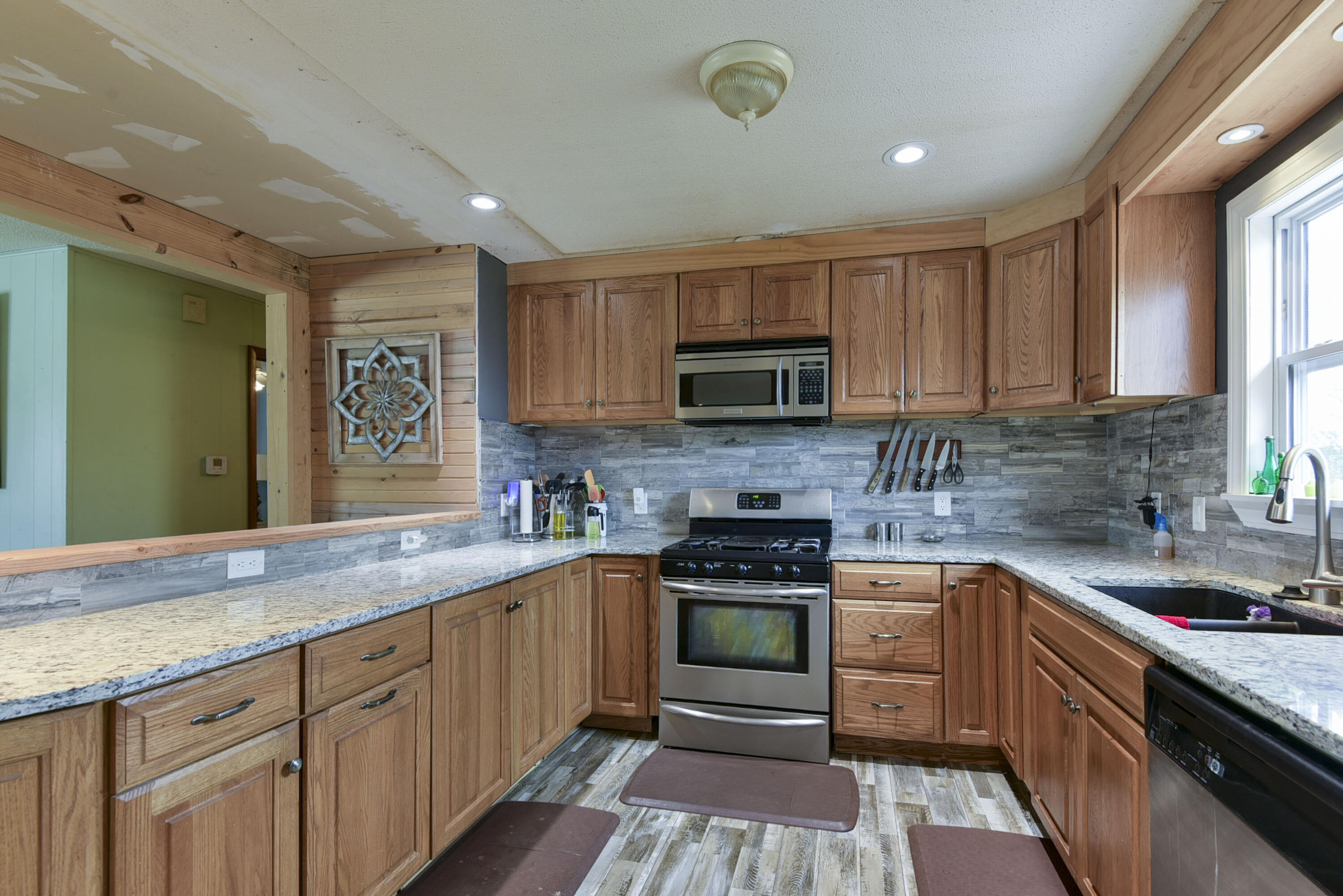 26385 Rustic Road Road Property Photo 12