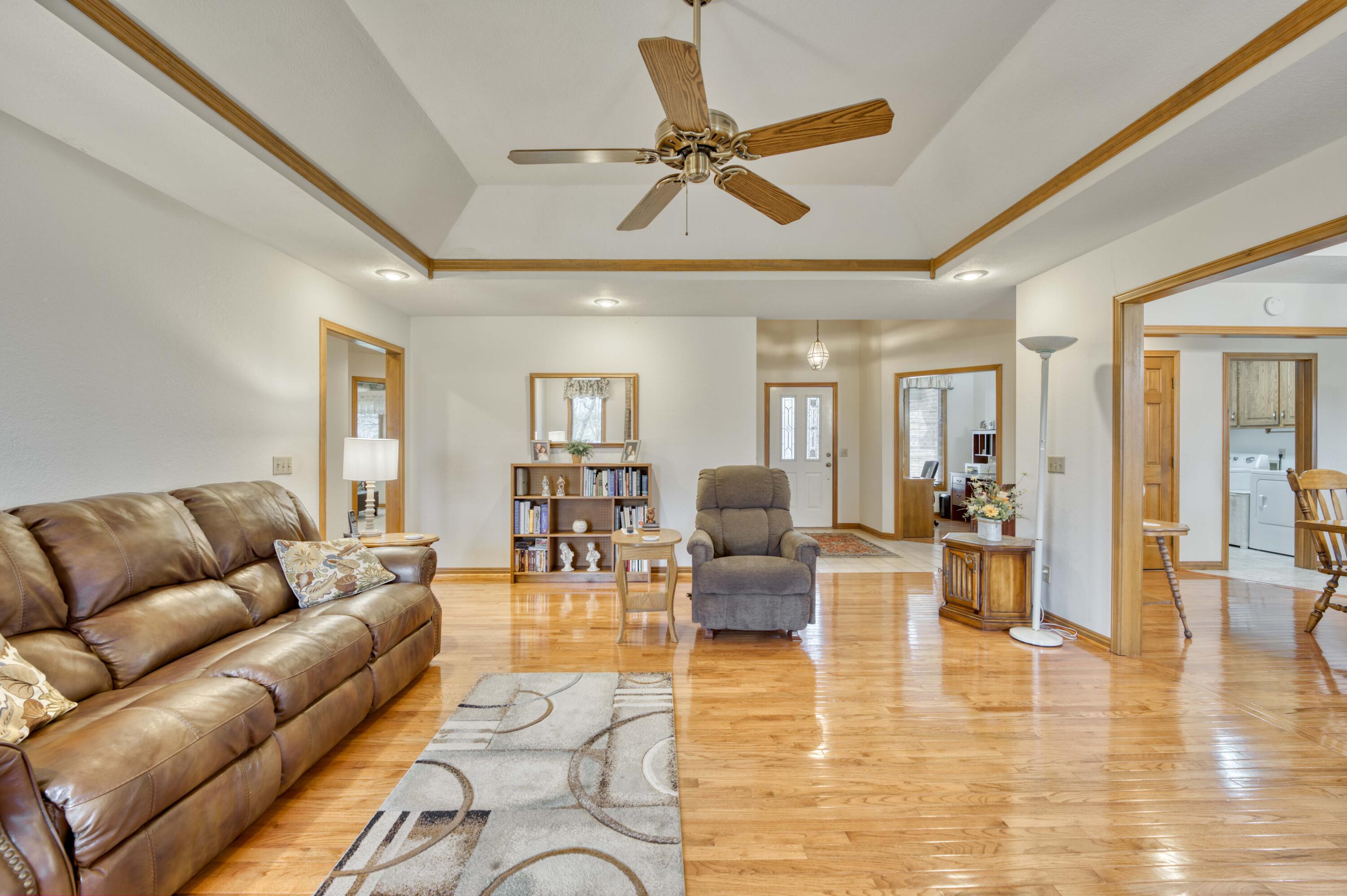 1109 West Tracker Road Property Photo 5