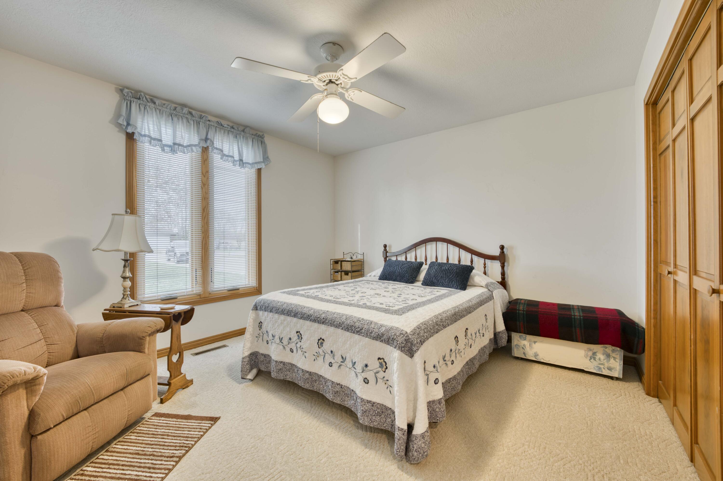 1109 West Tracker Road Property Photo 32