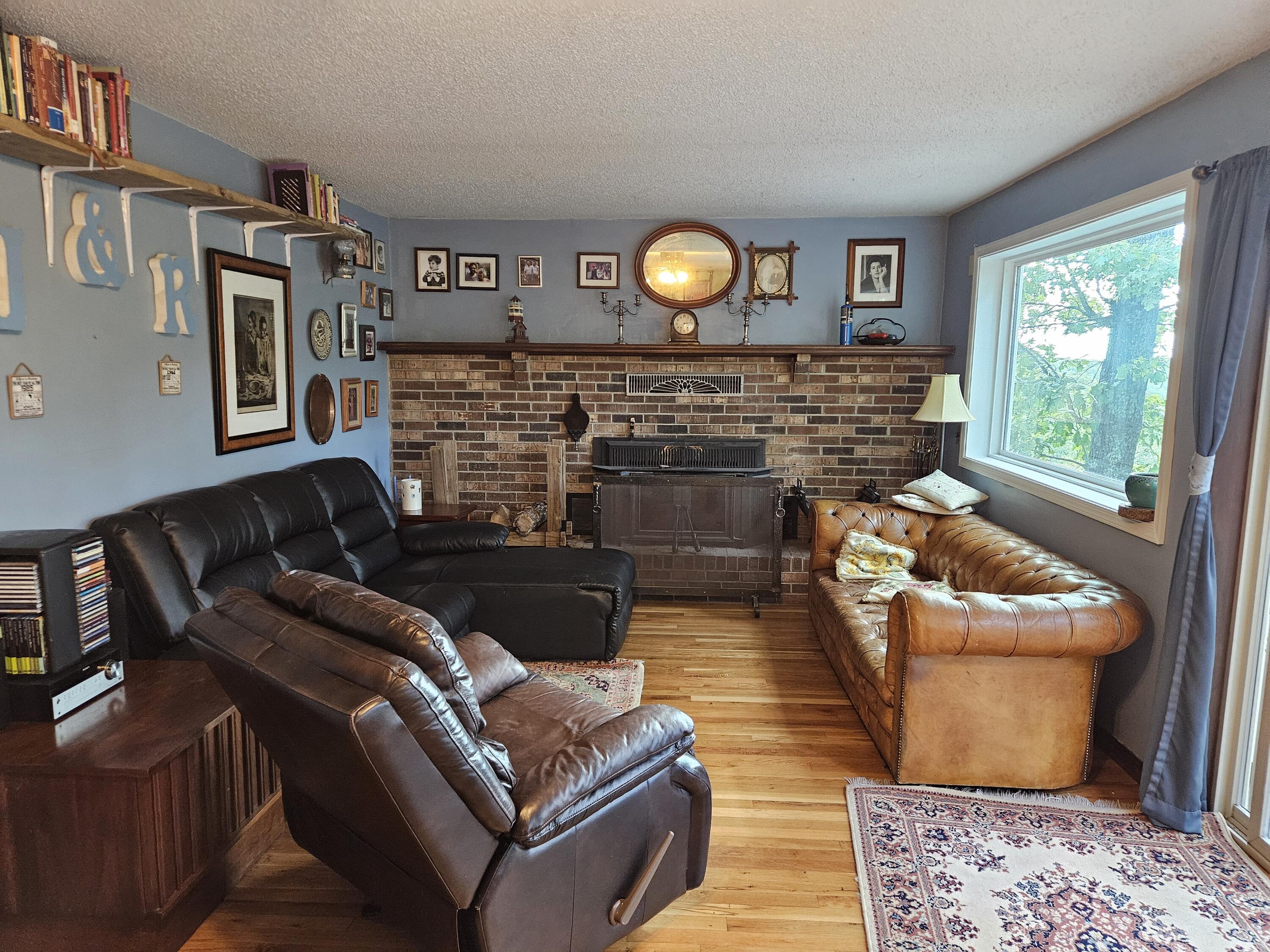 2489 Logan Ridge Road Property Photo 13