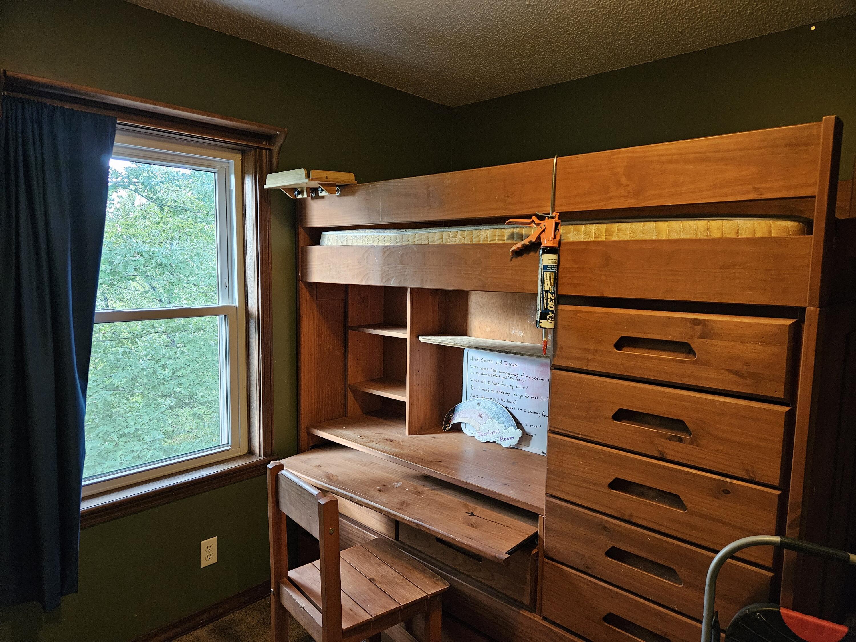 2489 Logan Ridge Road Property Photo 20