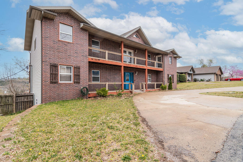 27 Crestview Street Property Photo 1