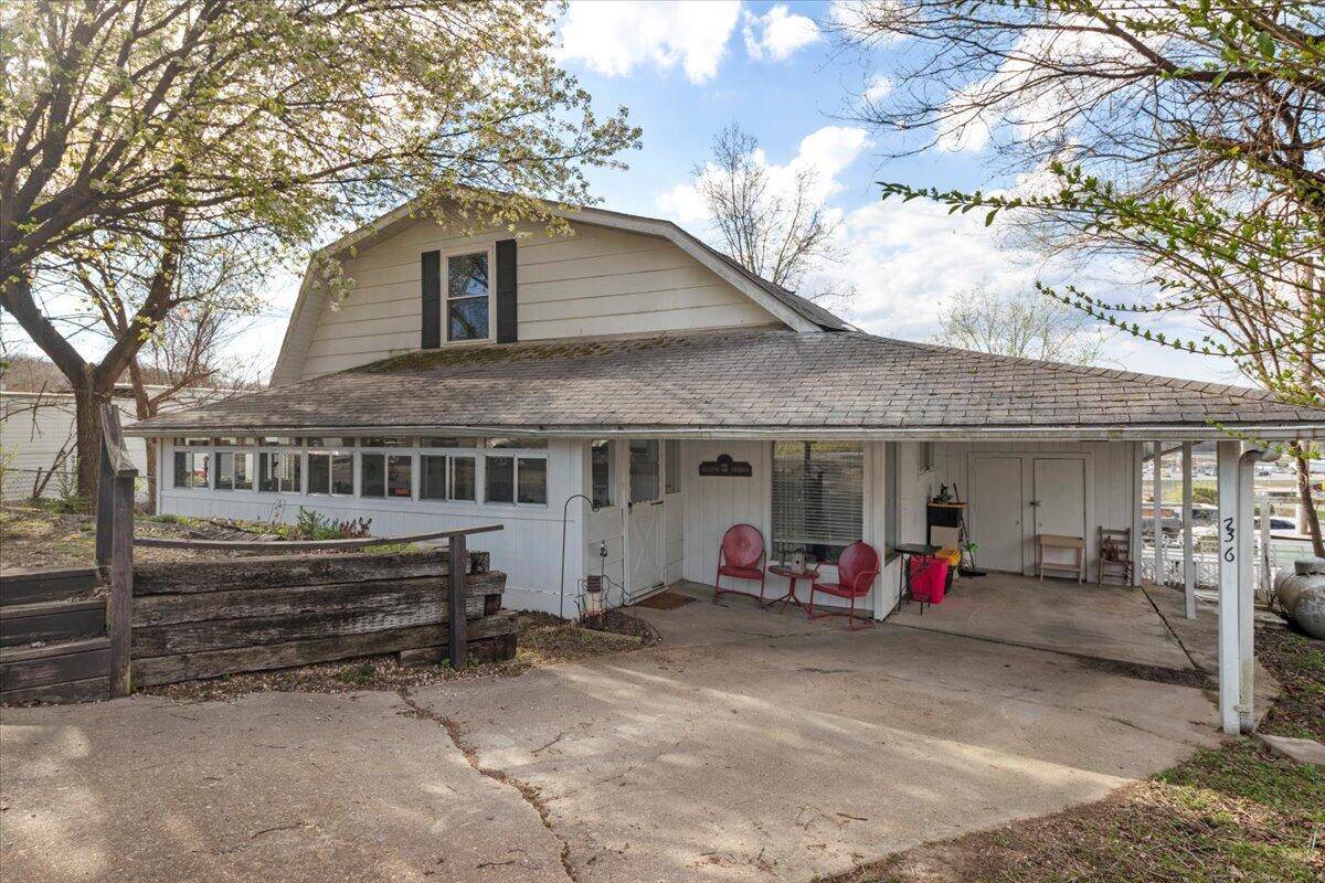 236 Third Street Property Photo