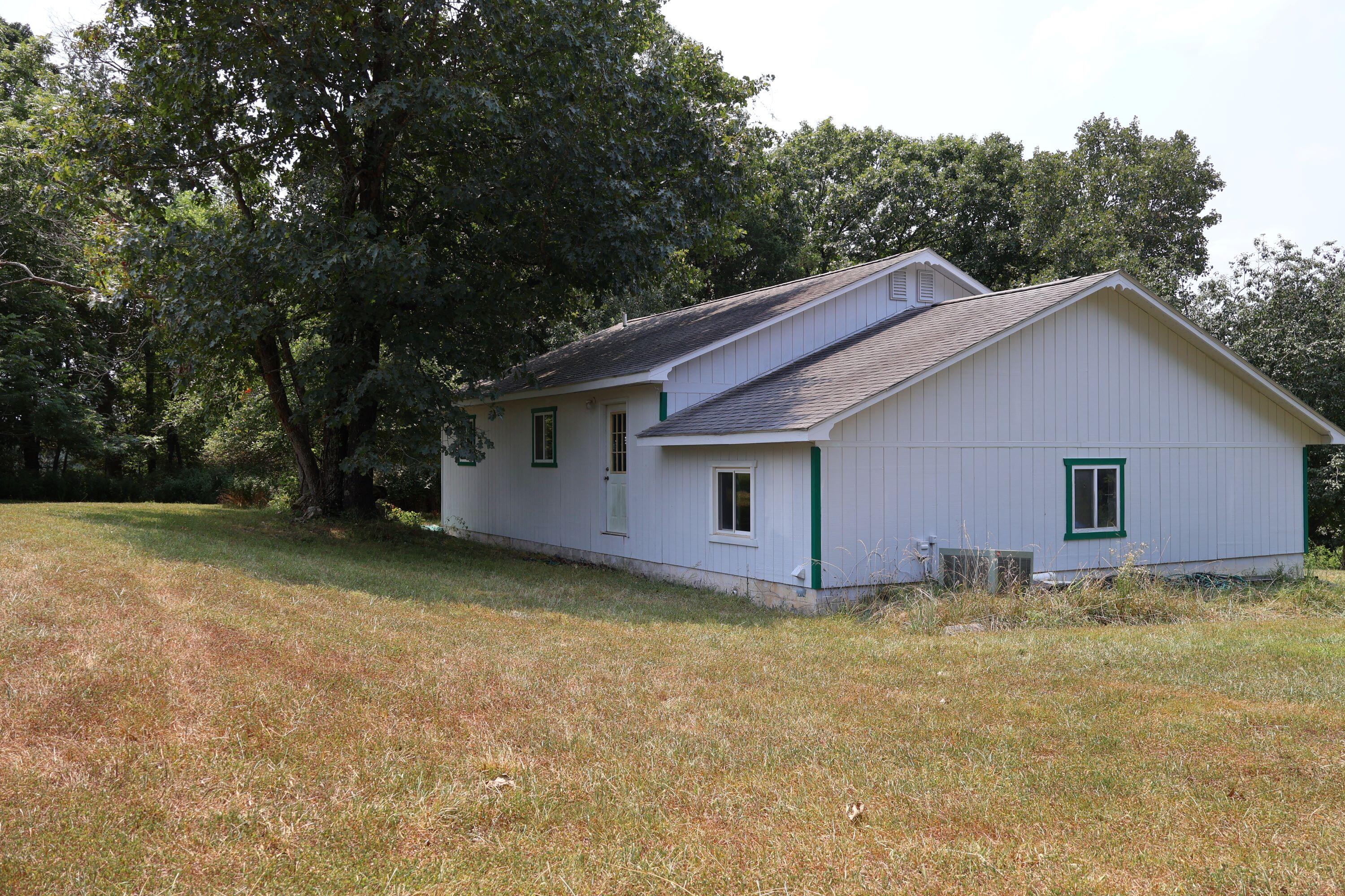 3987 County Road 2350 Property Photo 3