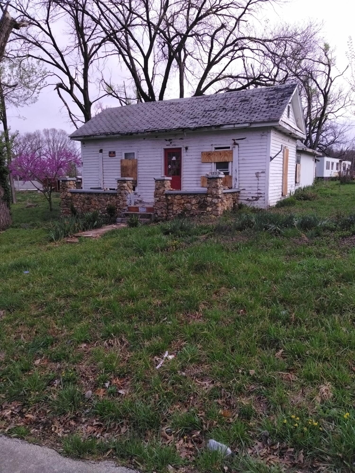 7182 North Plum Street Property Photo 1