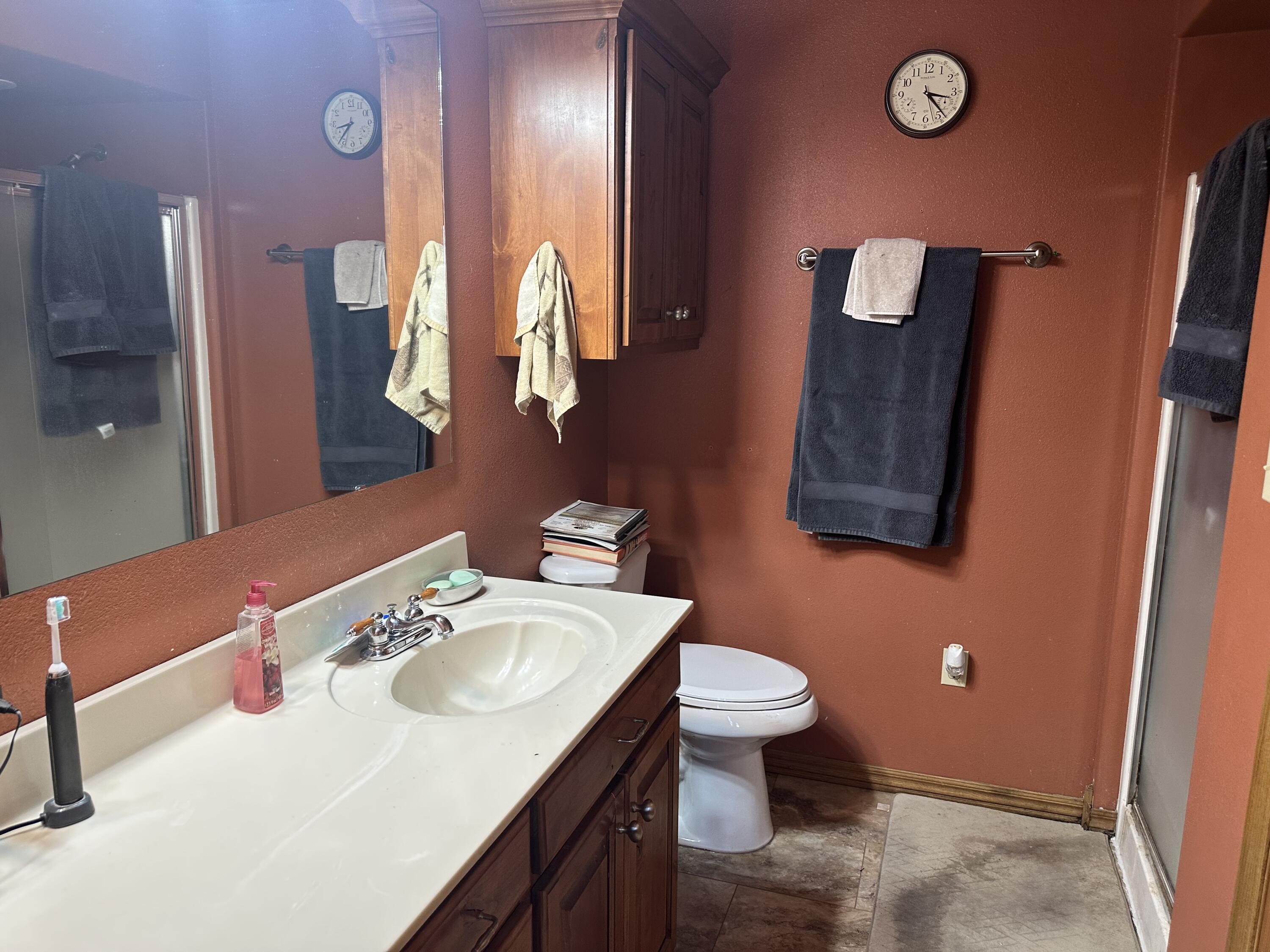 21601 Hershey Lane Property Photo 10