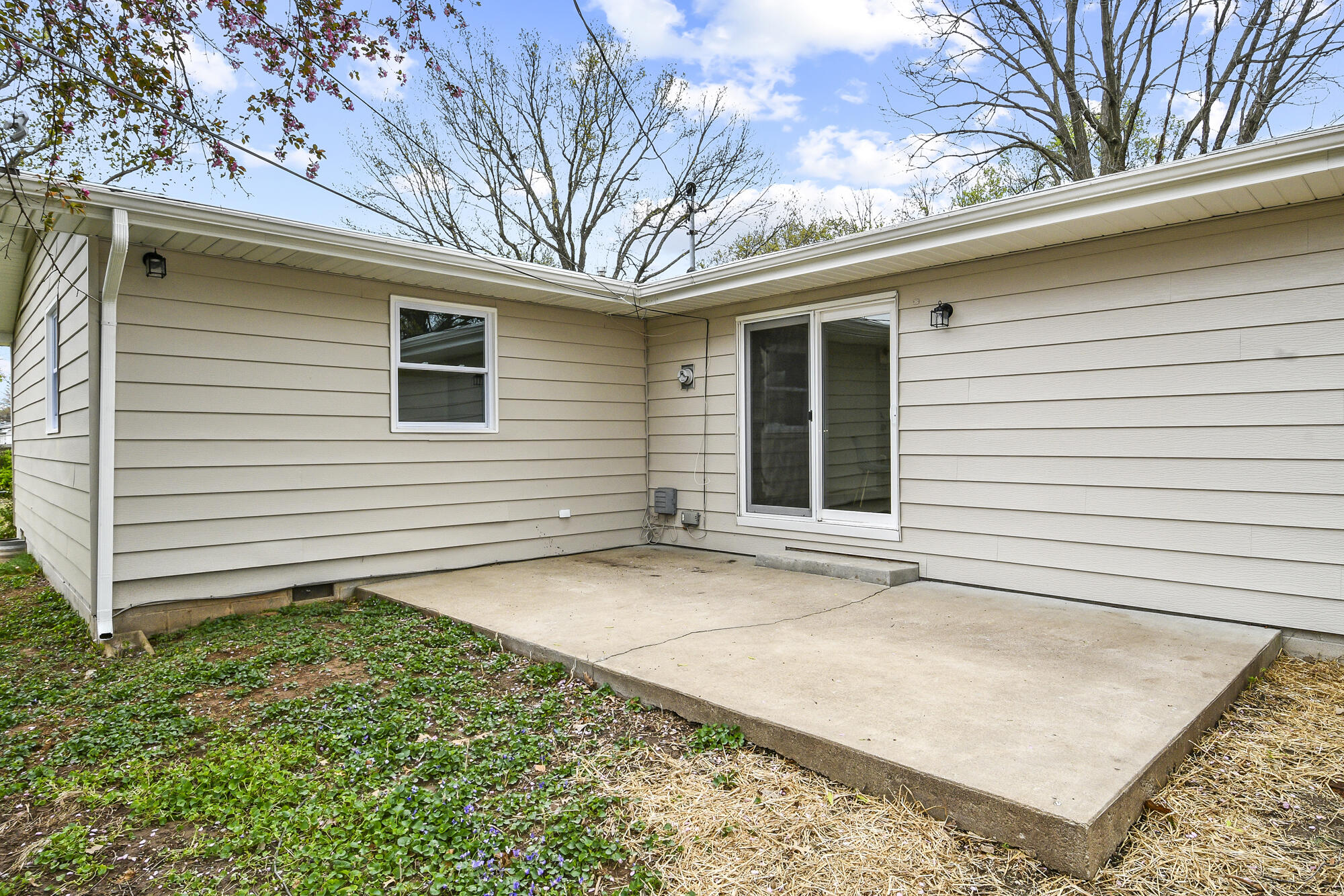 1263 East Woodland Street Property Photo 46