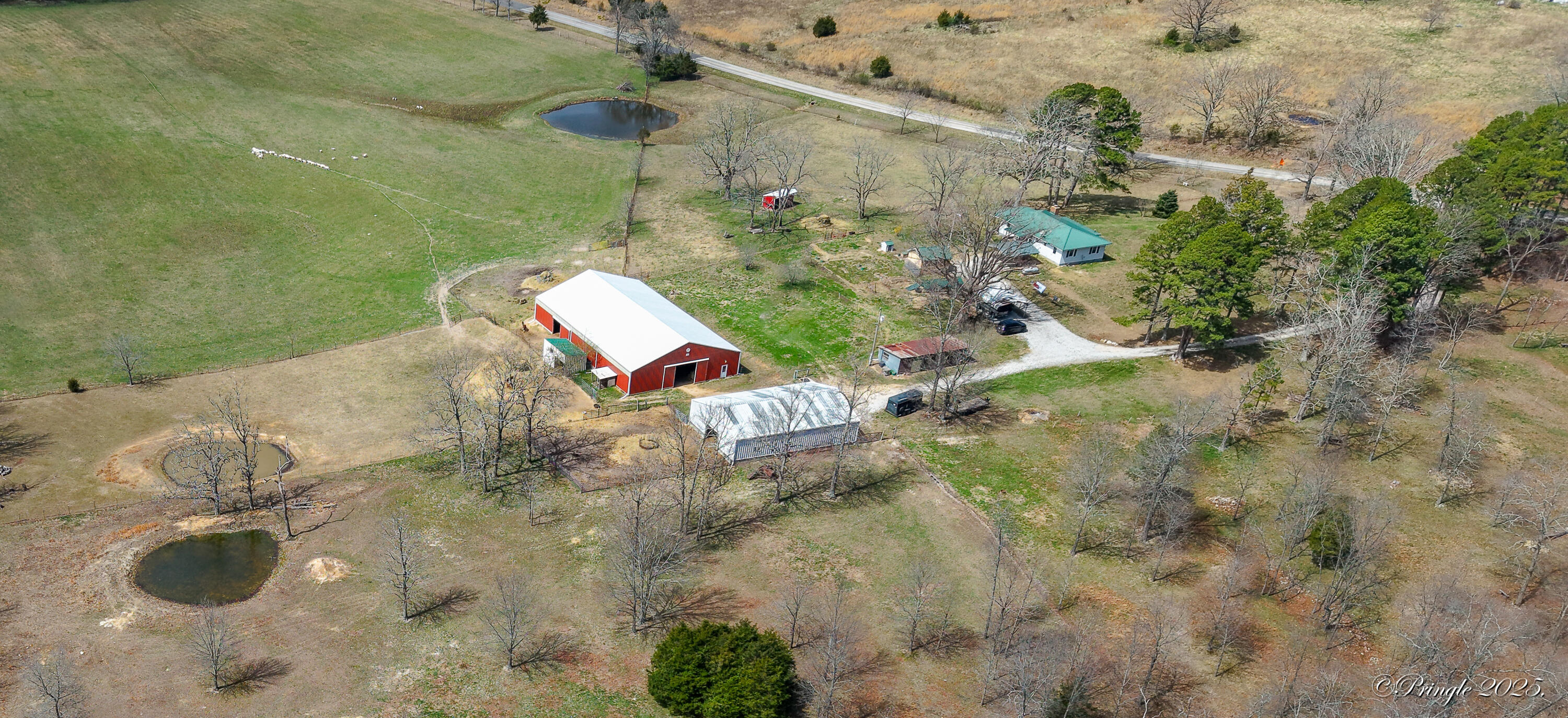 9418 State Route D Property Photo 2