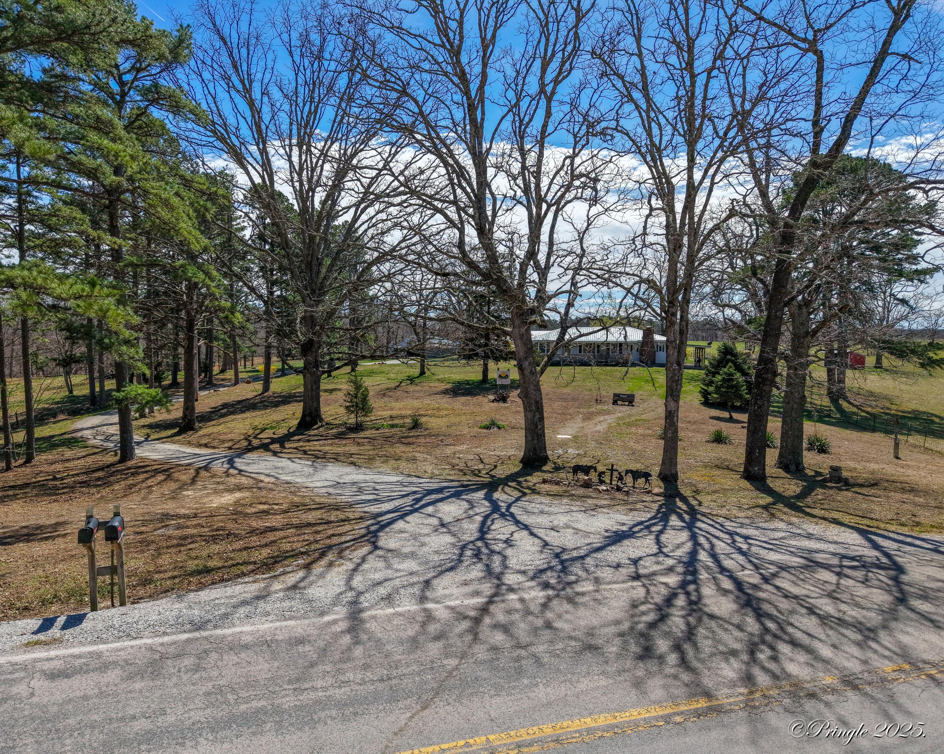 9418 State Route D Property Photo 4