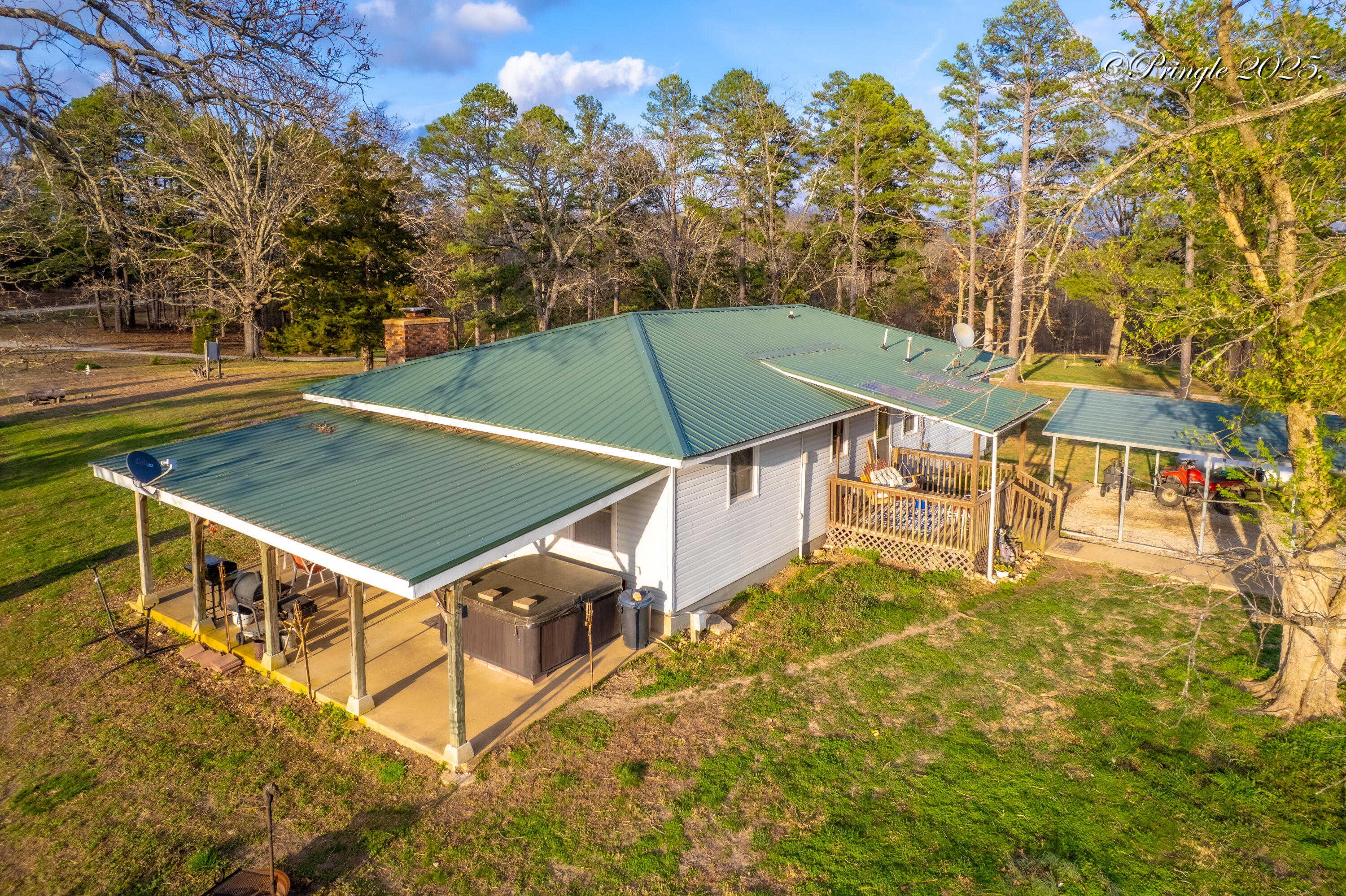9418 State Route D Property Photo 17