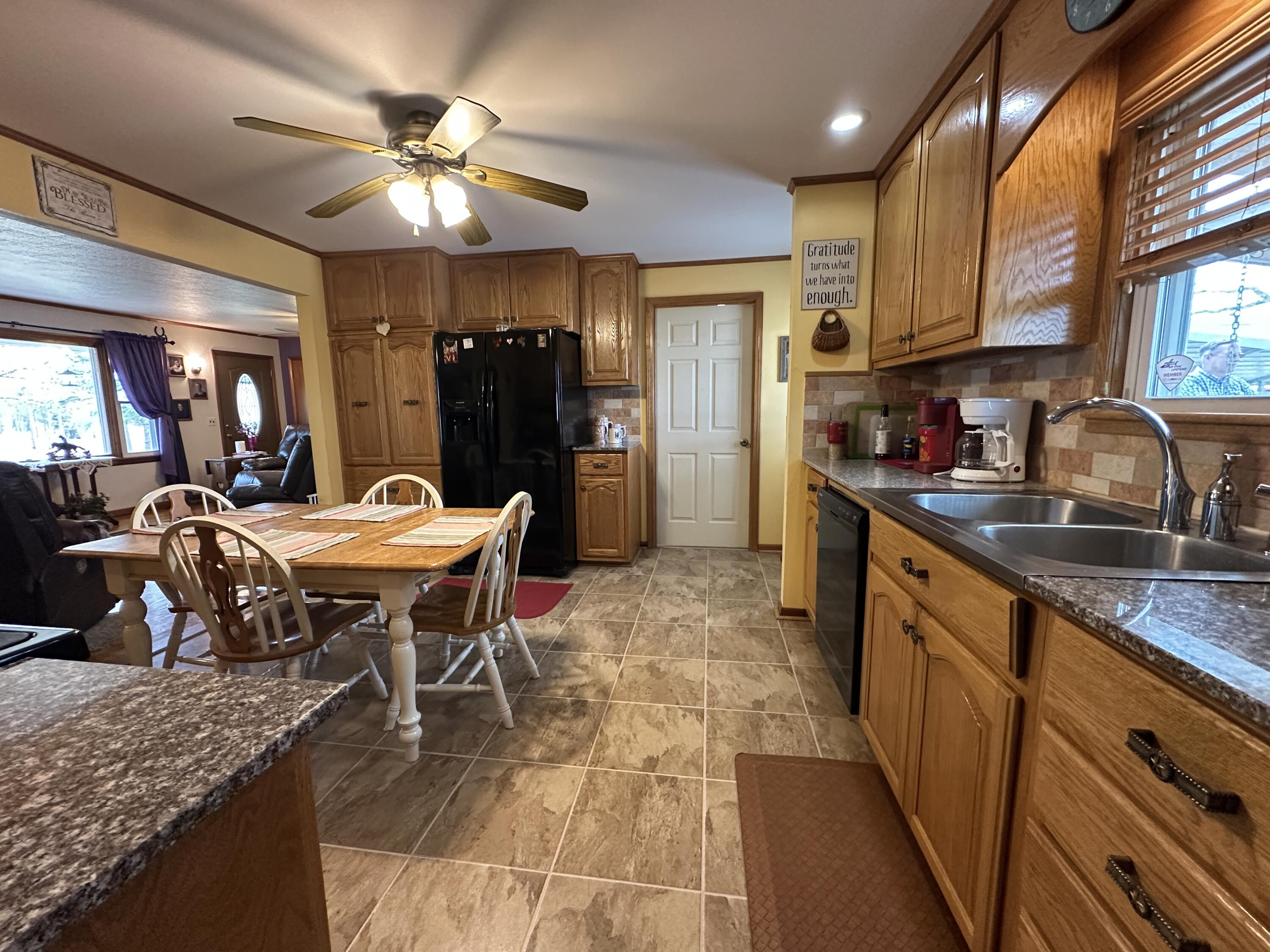 9418 State Route D Property Photo 24