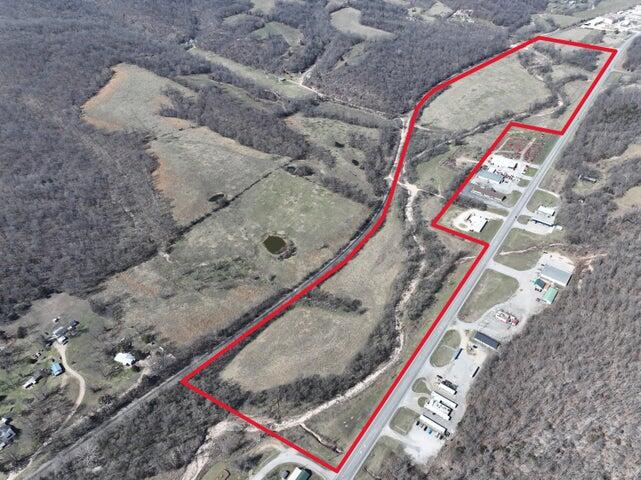 62 Acres N Business 71 Property Photo 4