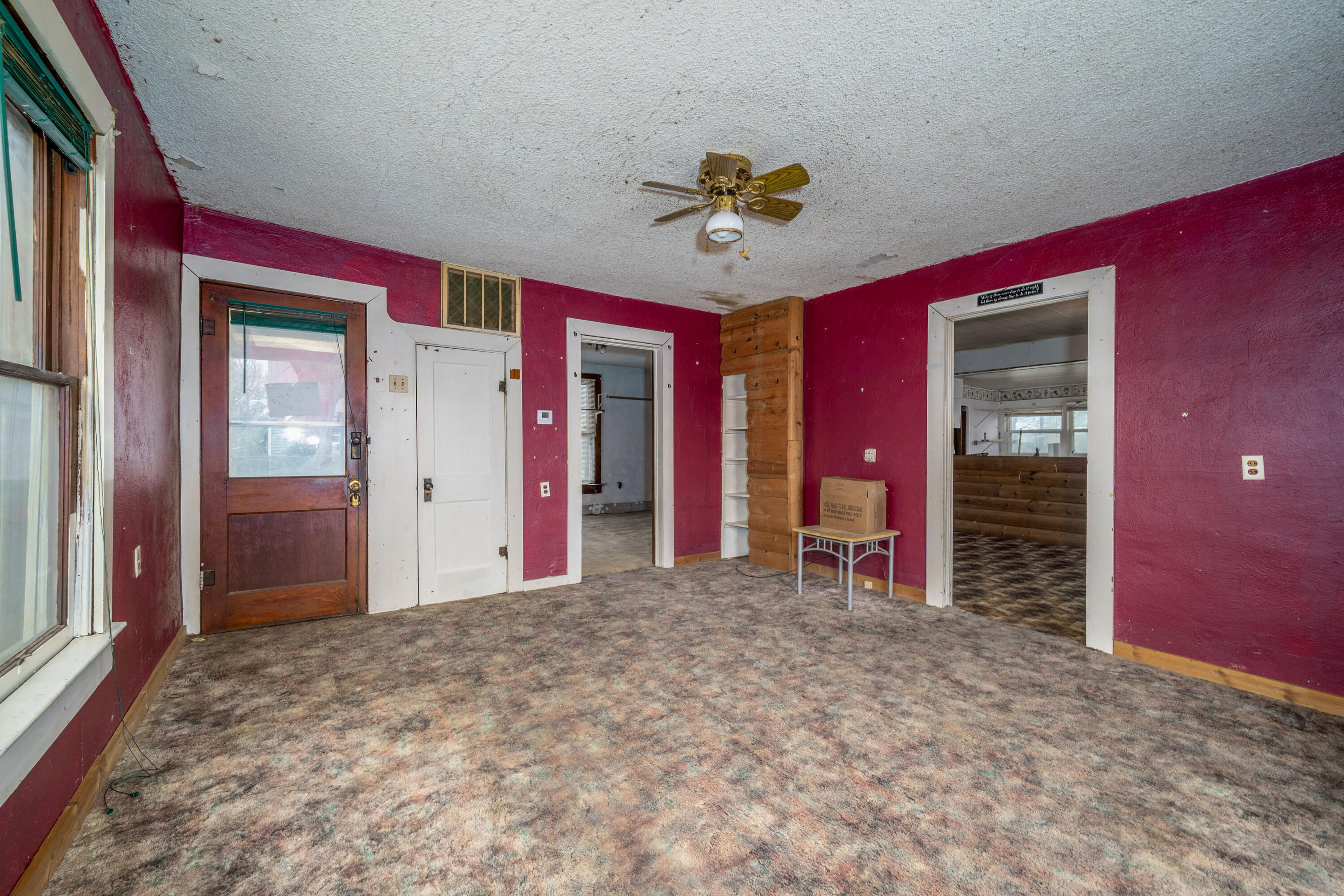 133 South School Street Property Photo 5